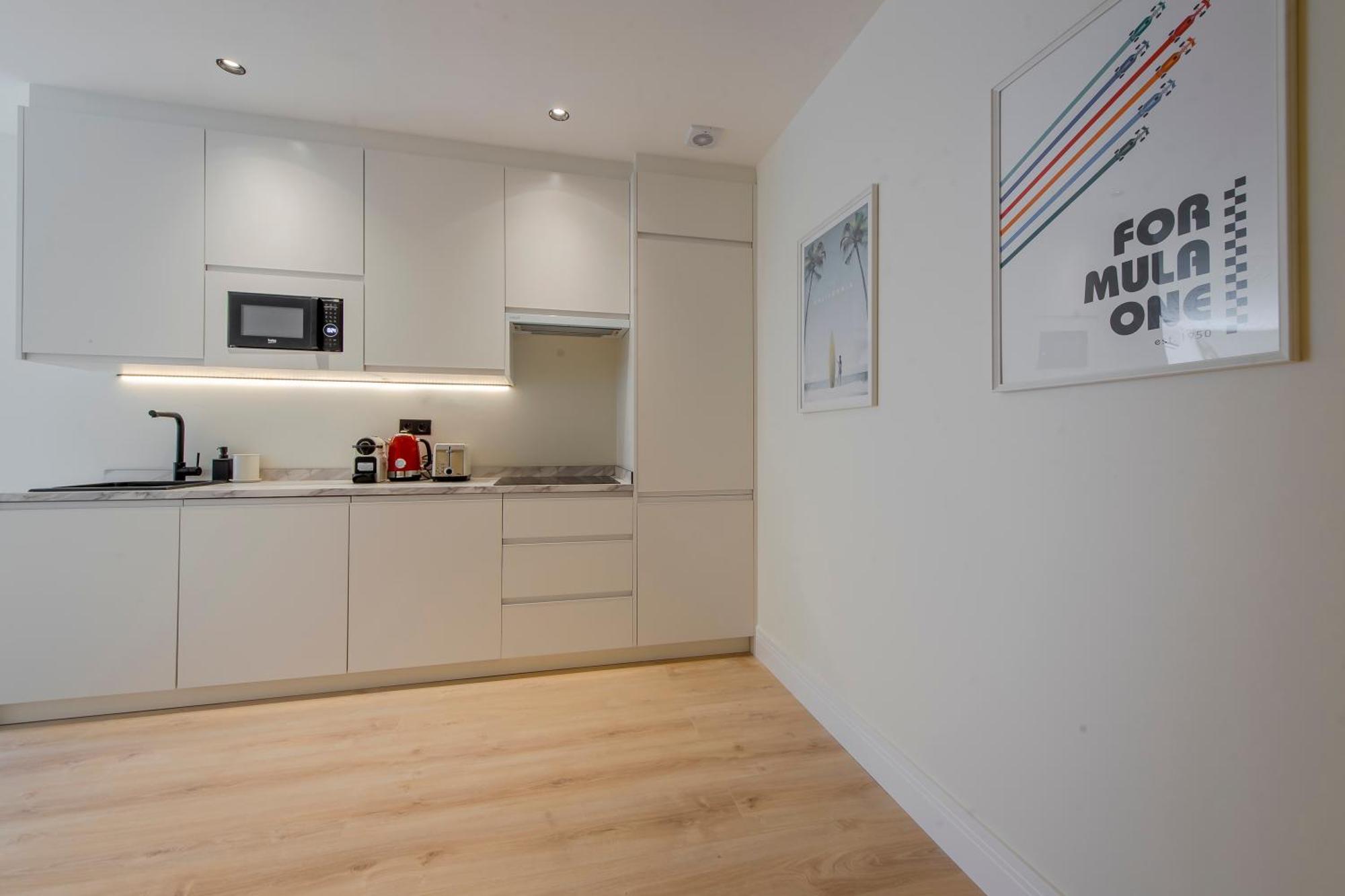 Malasana Calida 4, Ven A San Bernardo 20 E3 Apartment *