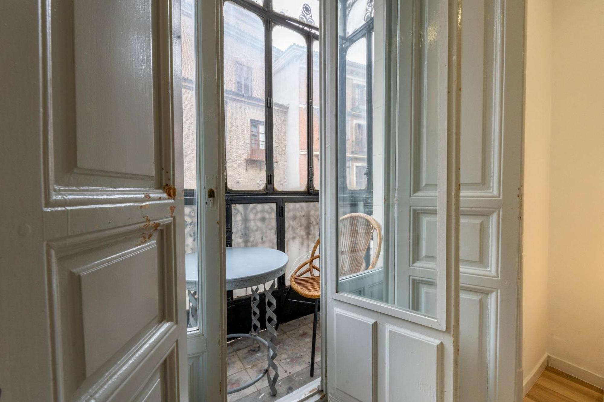For New Design Temporal Puerta Del Sol Pre10a Apartment