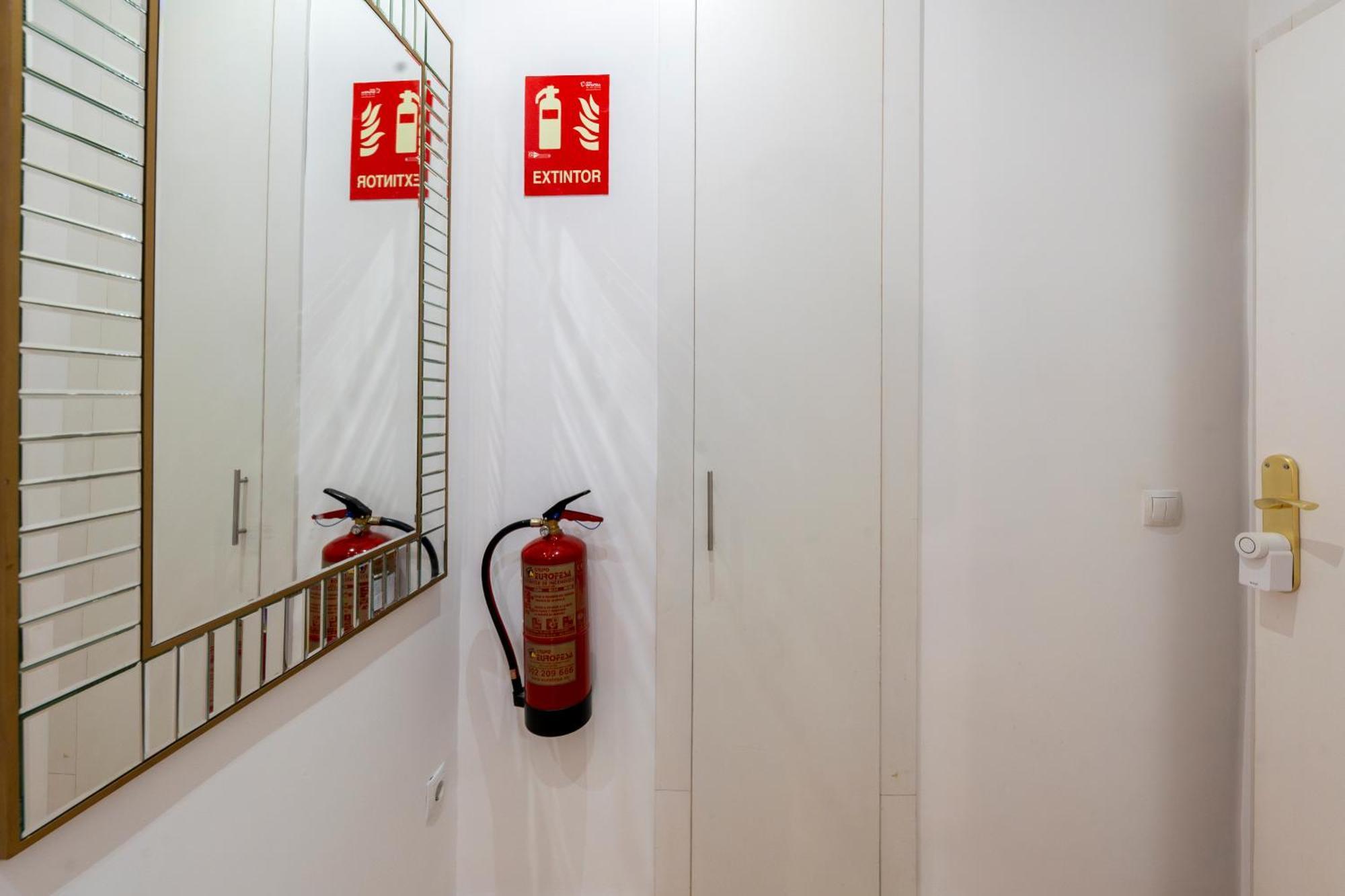 For New Design Temporal Puerta Del Sol Pre10a Apartment Madrid