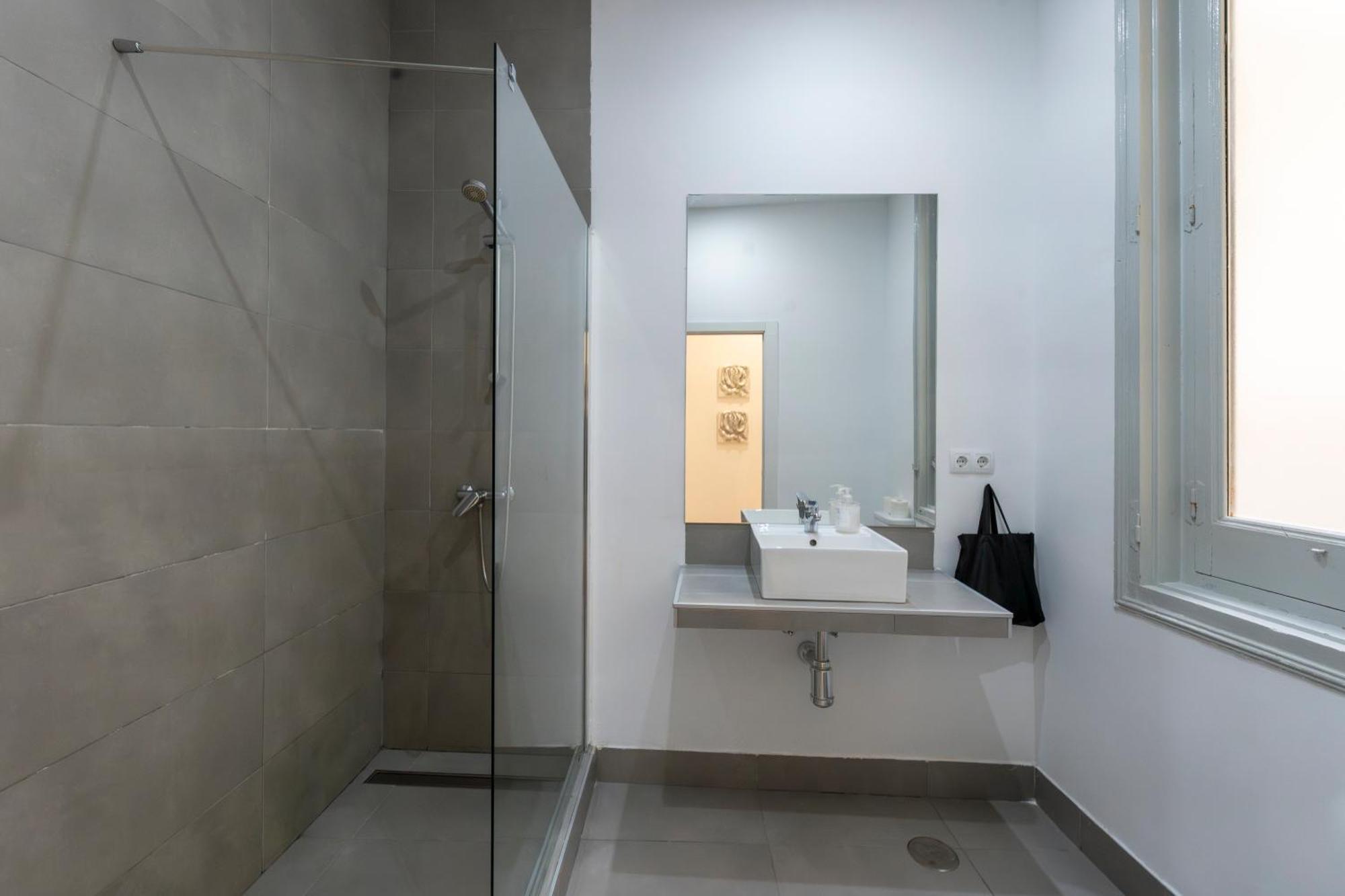 For New Design Temporal Puerta Del Sol Pre10a Apartment Madrid