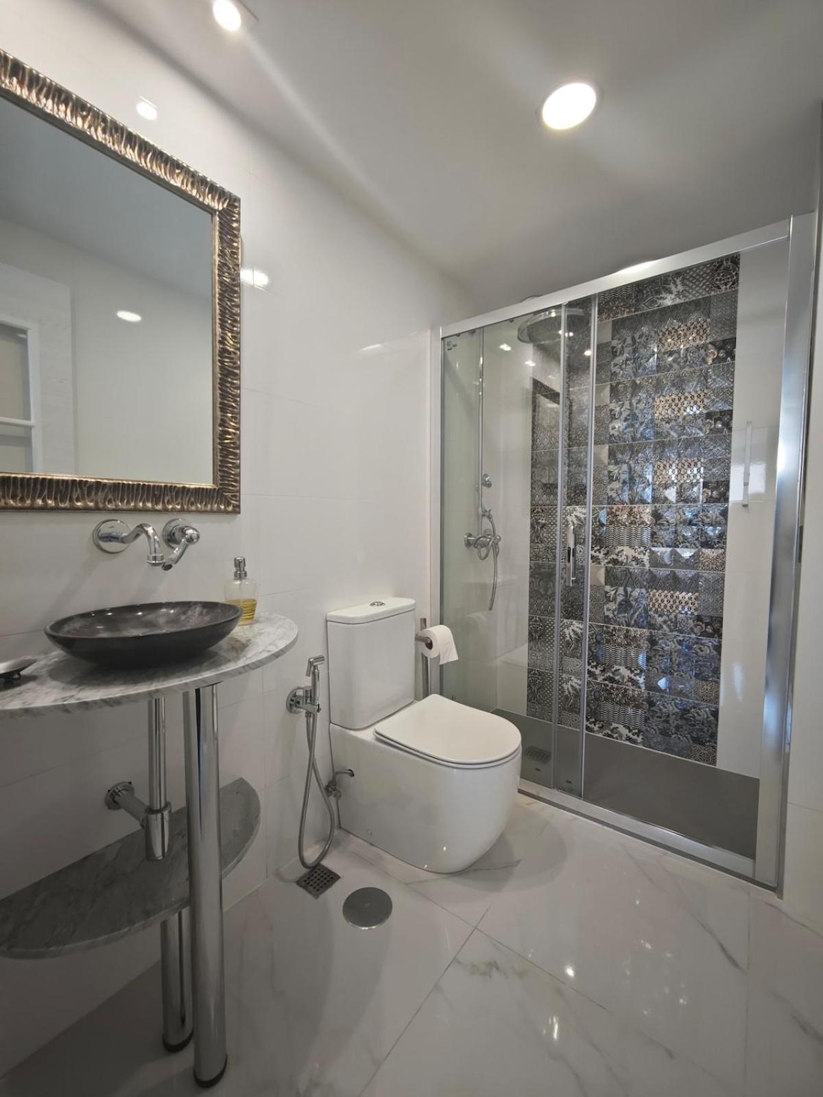 Complete Luxury House With Garden * Madrid