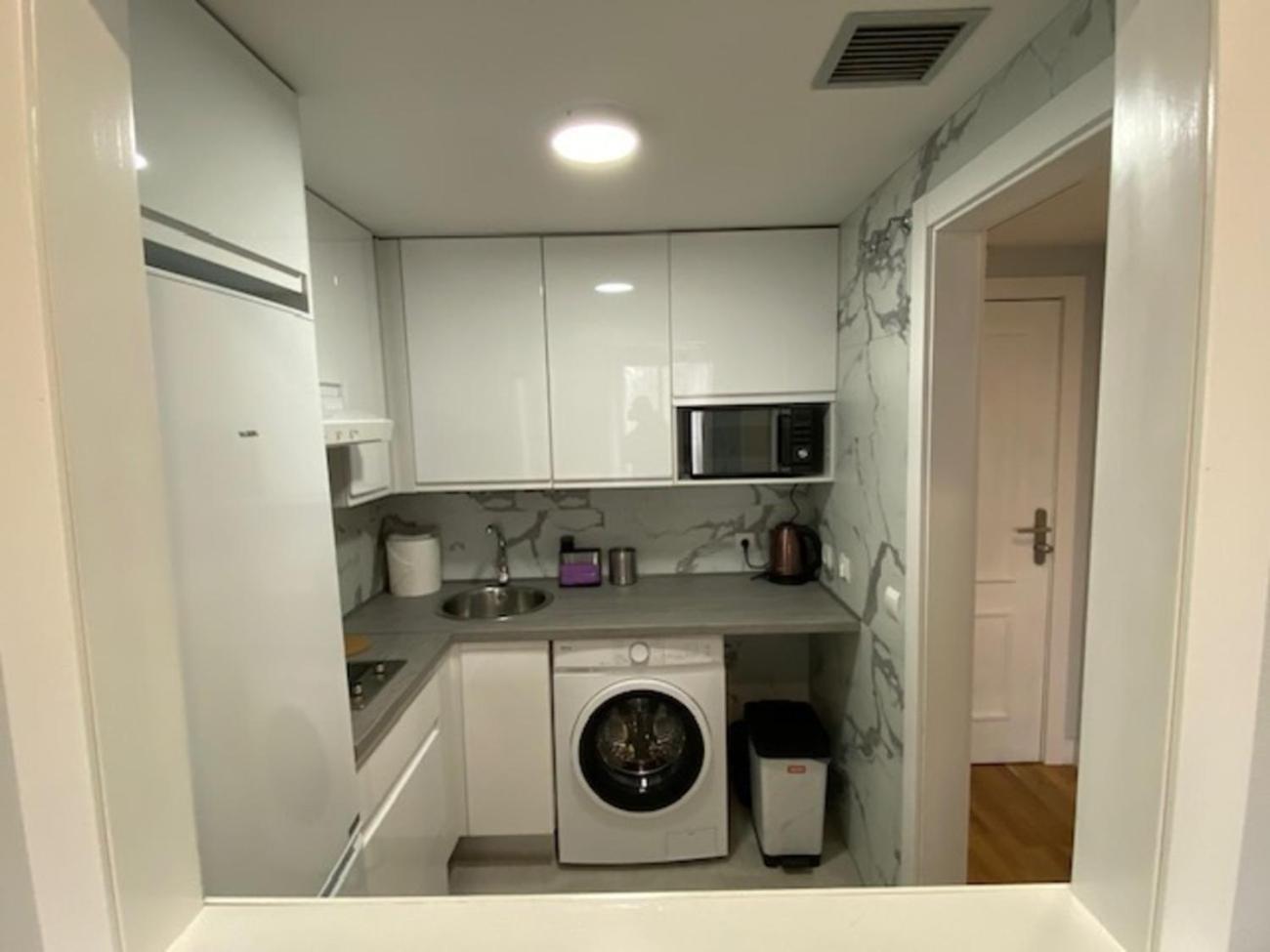 Ifema-aeropuerto Apartamento *