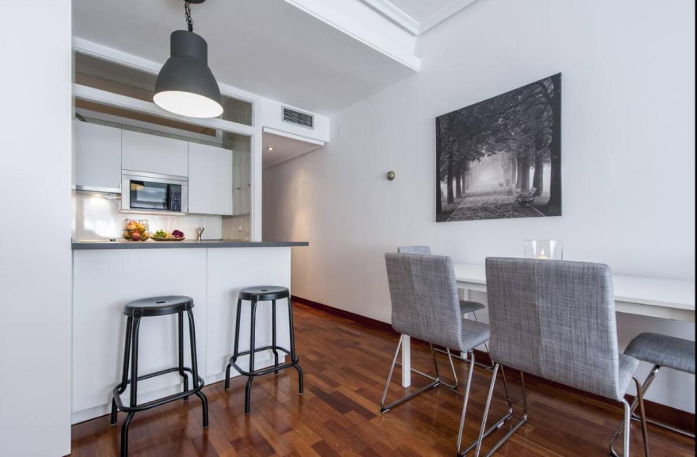 Ah-Loft Acogedor Y Bien Ubicado, A Un Paso Del Retiro Apartamento
