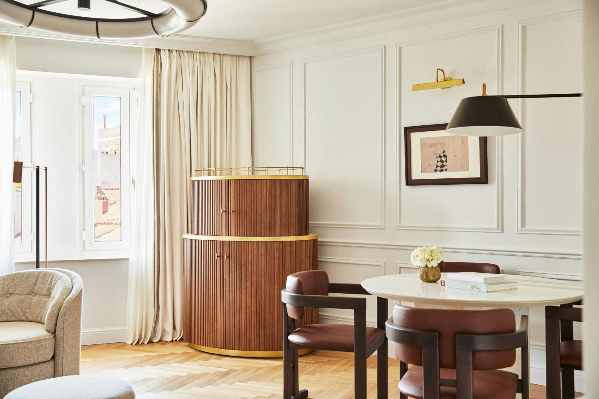 The Palace, A Luxury Collection Hotel, Hotel 5*
