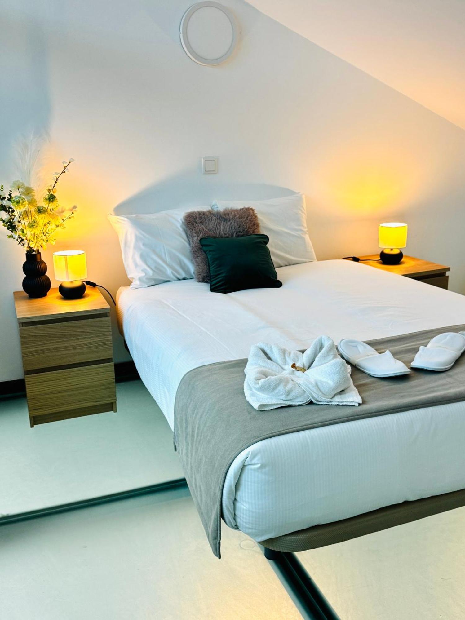 Naffah Apartamento Madri