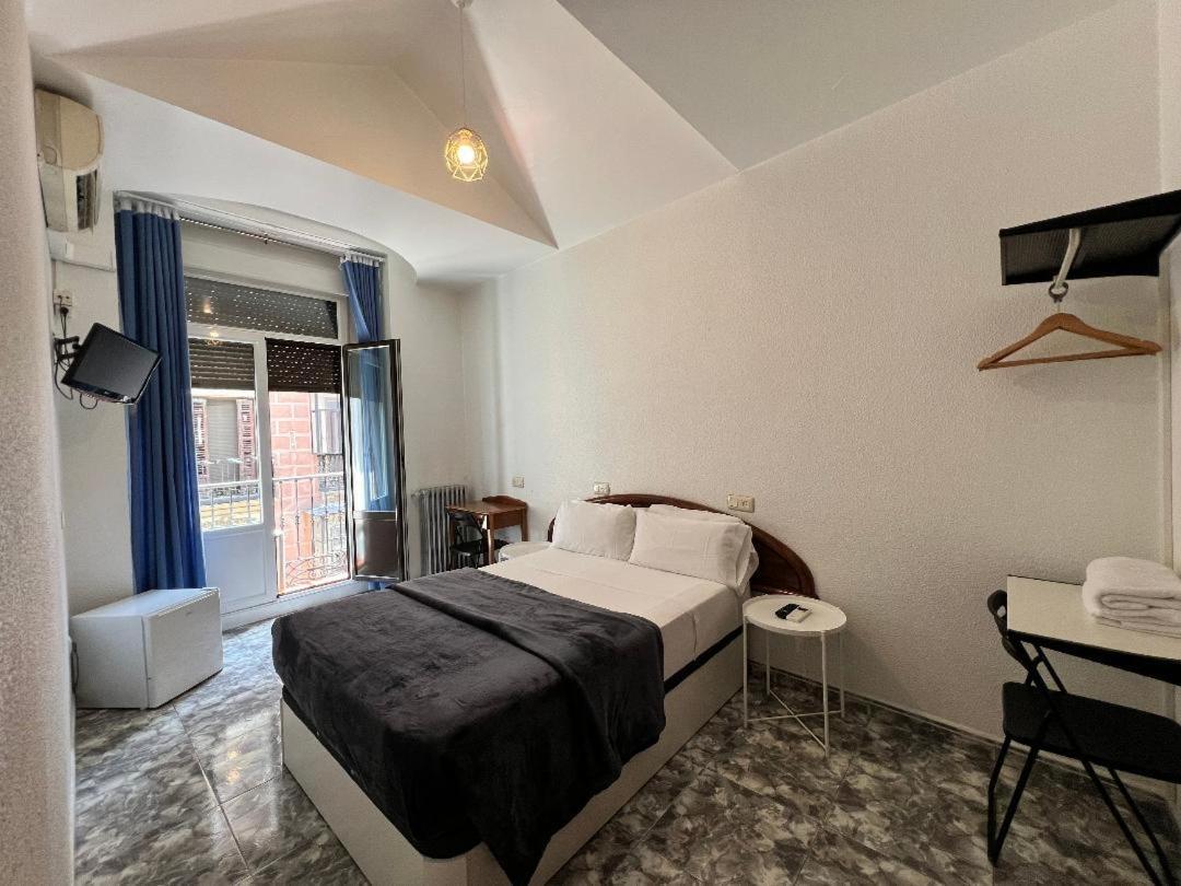 Palacios Fuencarral Casa de hóspedes Madri