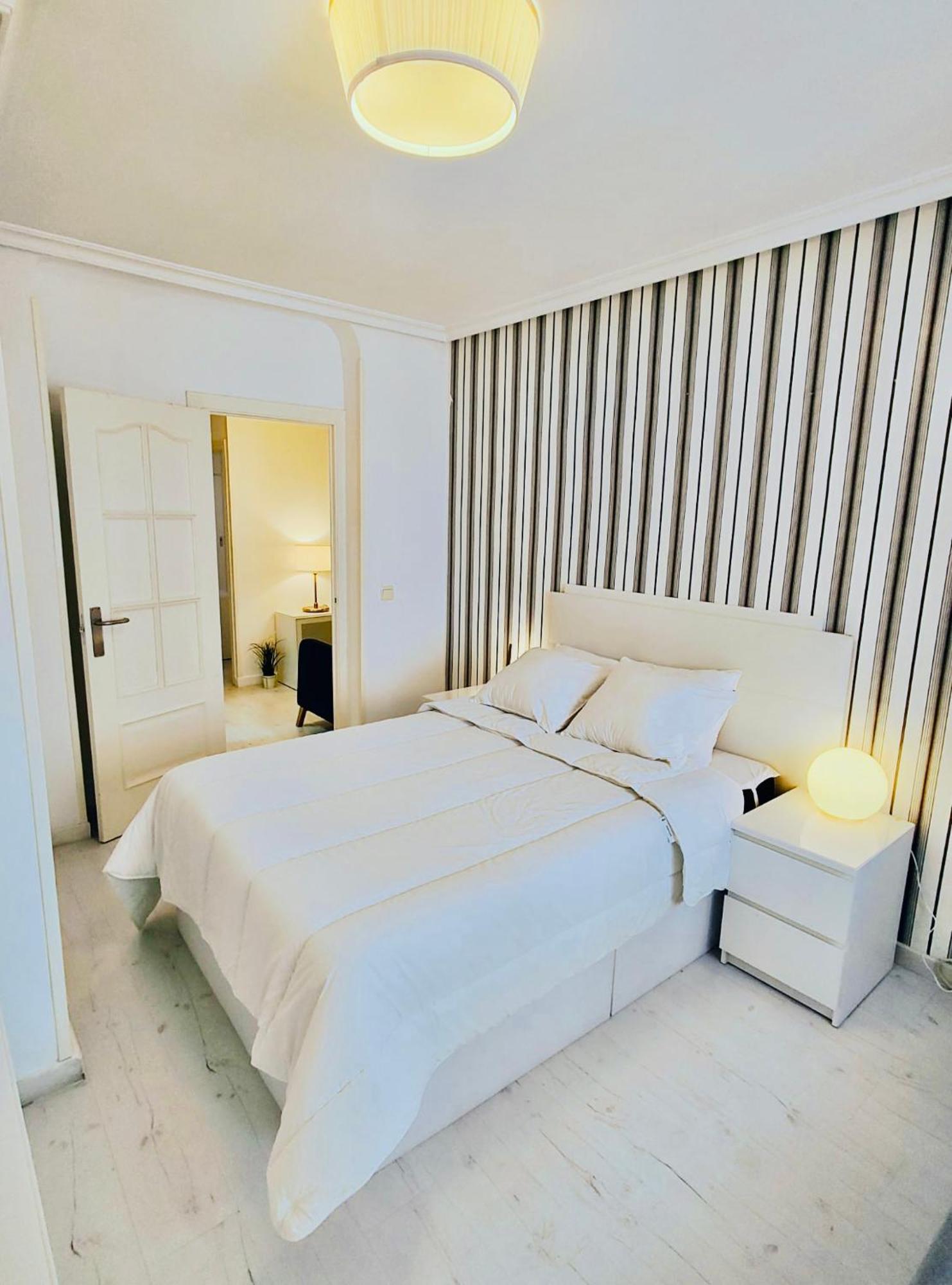 Apartamento En Pleno Centro - Especial Grupos O Familias - Gran Via - Callao - Sol - Plaza Espana