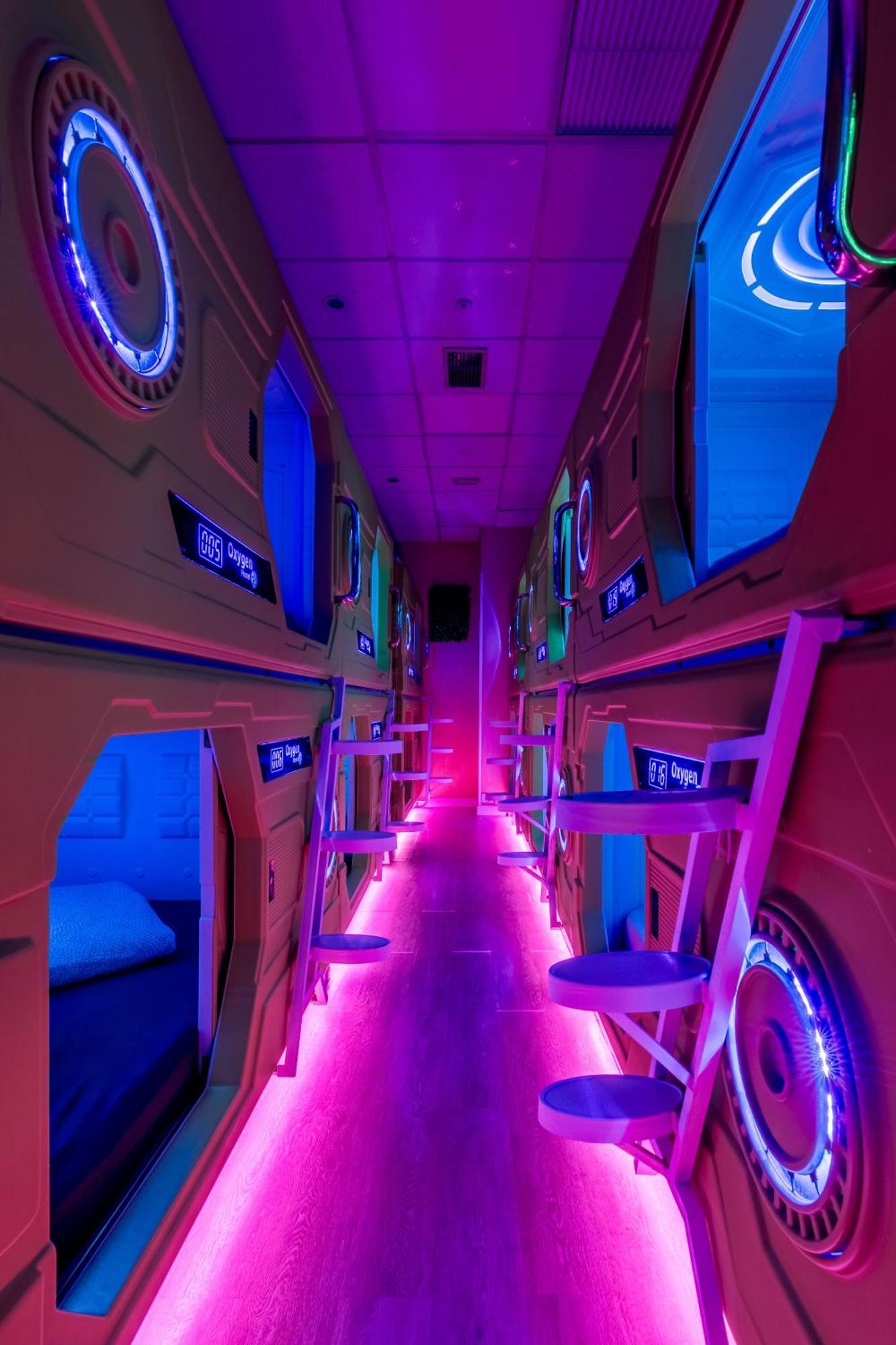 Hostal Oxygen Capsula