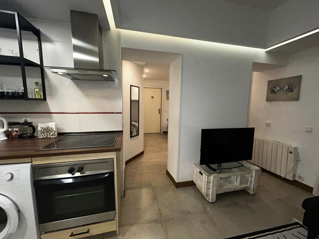 Apartamento Estudio En El Bernabeu, *