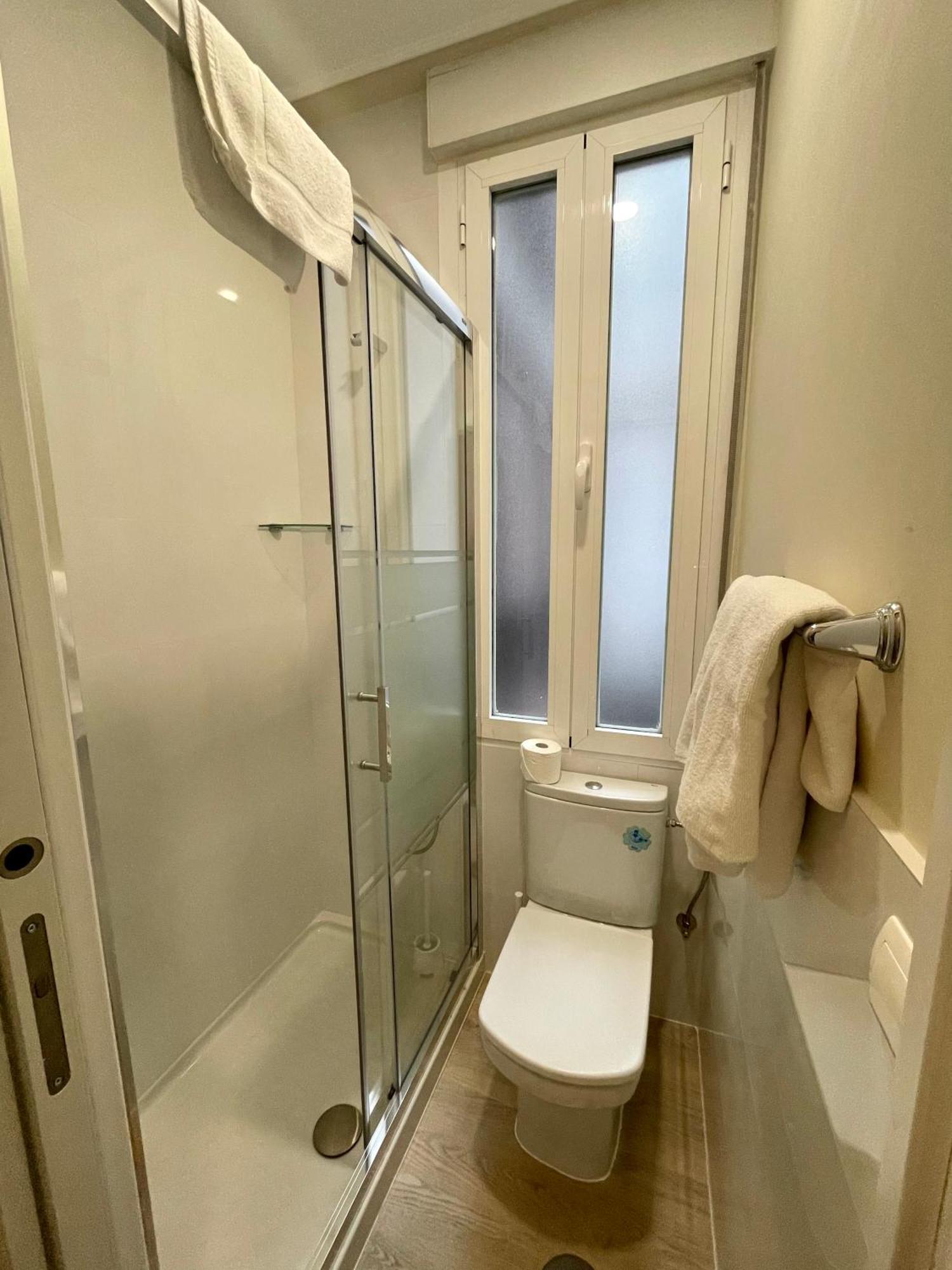 Pensión Hostal Madrid 3*