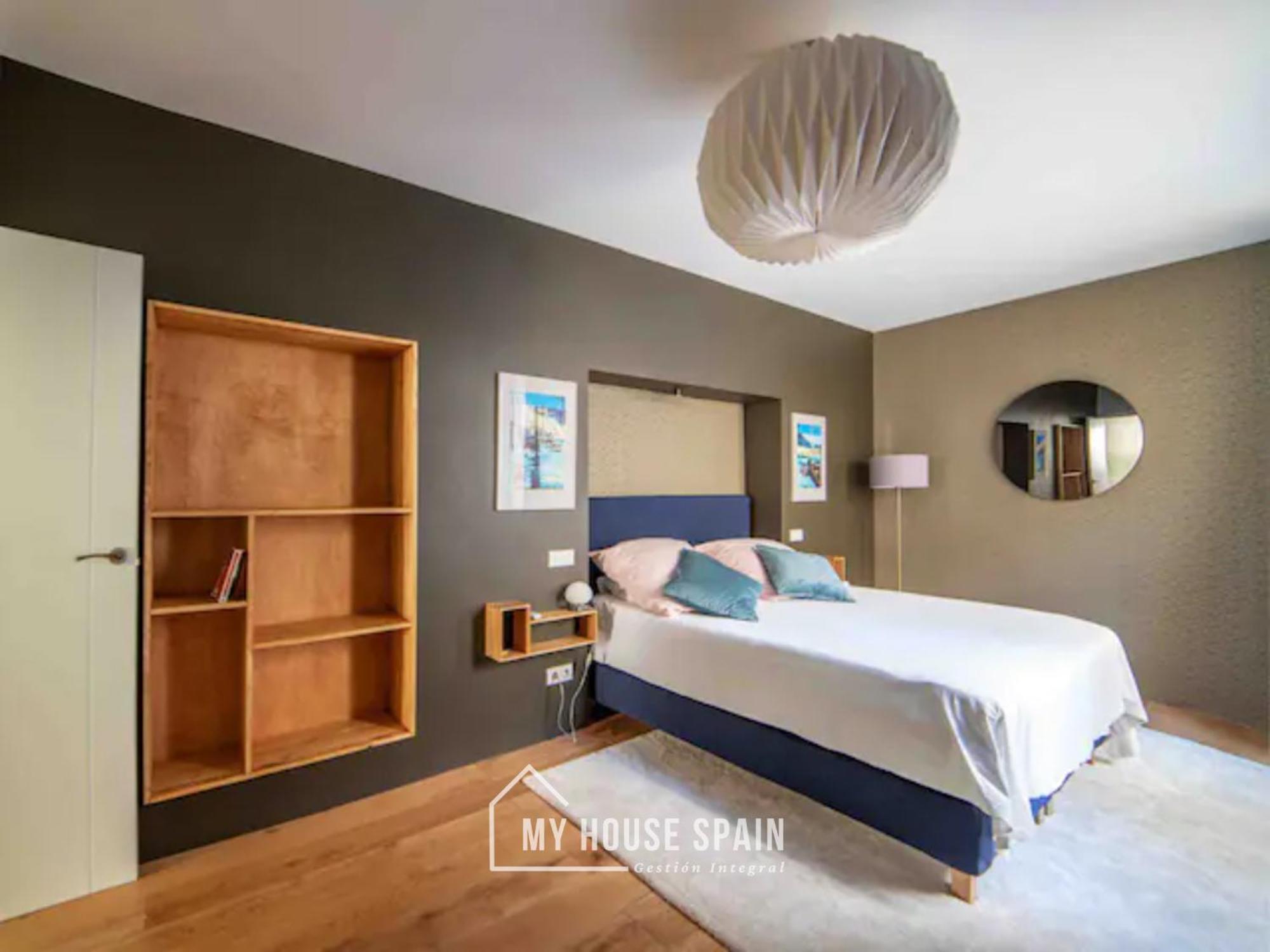 Apartment Myhousespain - Modern Penthouse Close To Gran Via - Big Terrace *