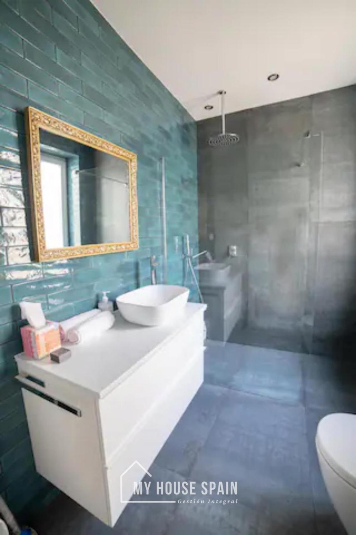 Apartment Myhousespain - Modern Penthouse Close To Gran Via - Big Terrace *