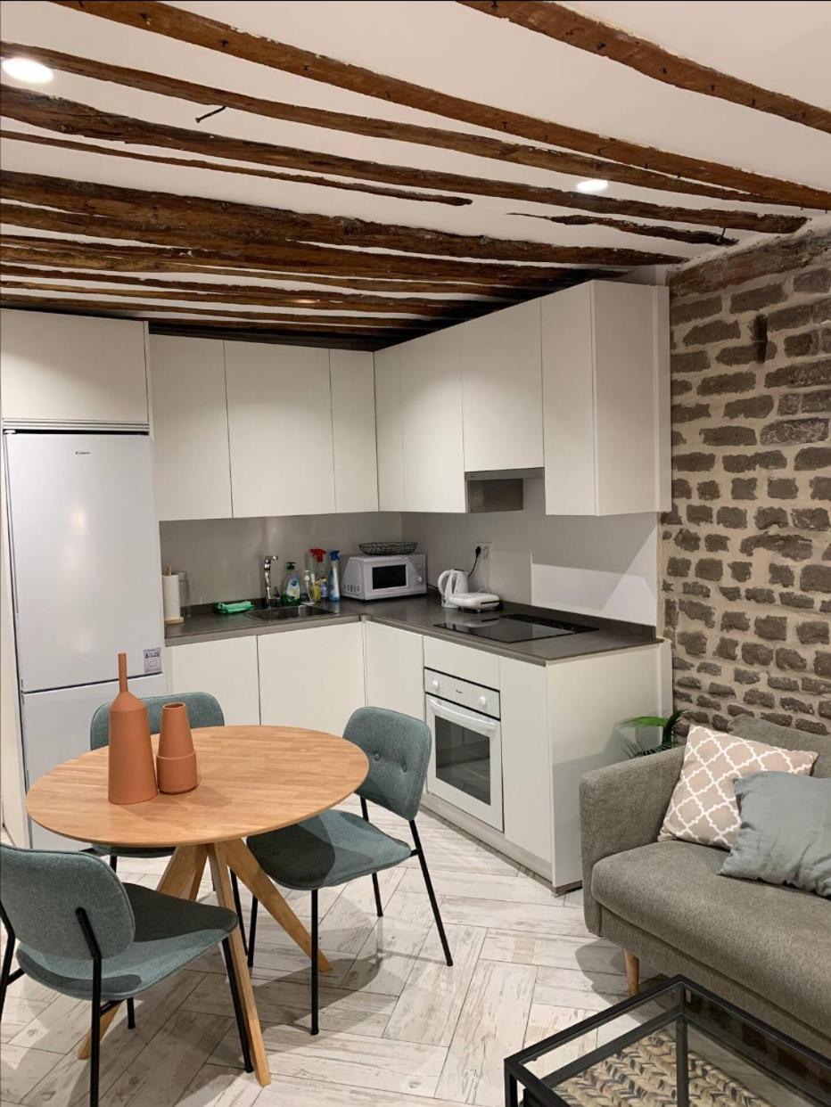 Apartamento Modern & Cozy 1 Bedroom In Malasana Madri