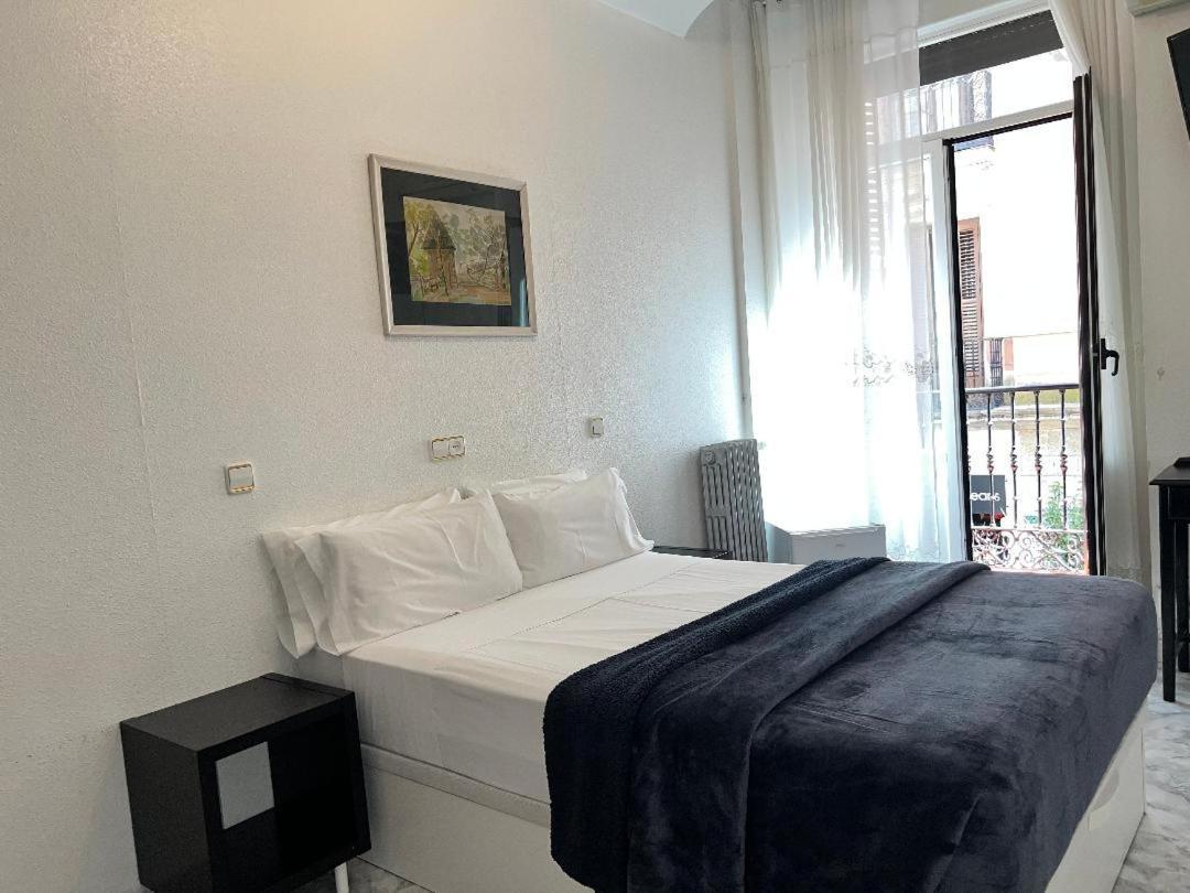 Palacios Fuencarral Guest house *