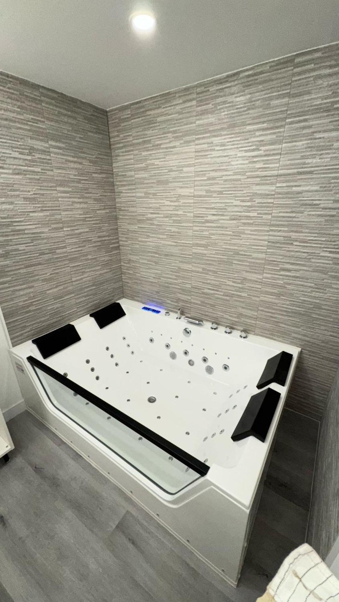 Jacuzzi Atocha Hotel del amor *