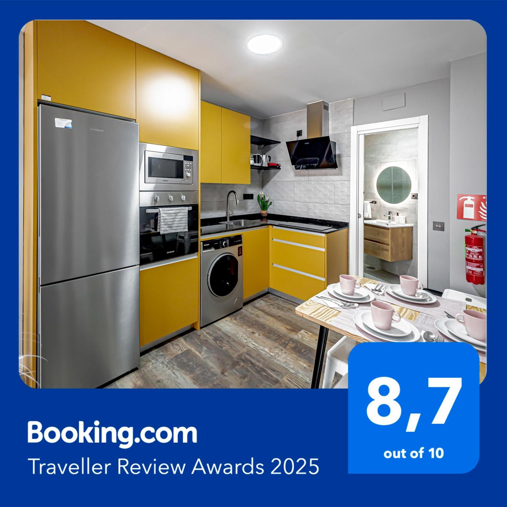 Apartamento Luminoso Cerca 4 Caminos- Reina Victoria