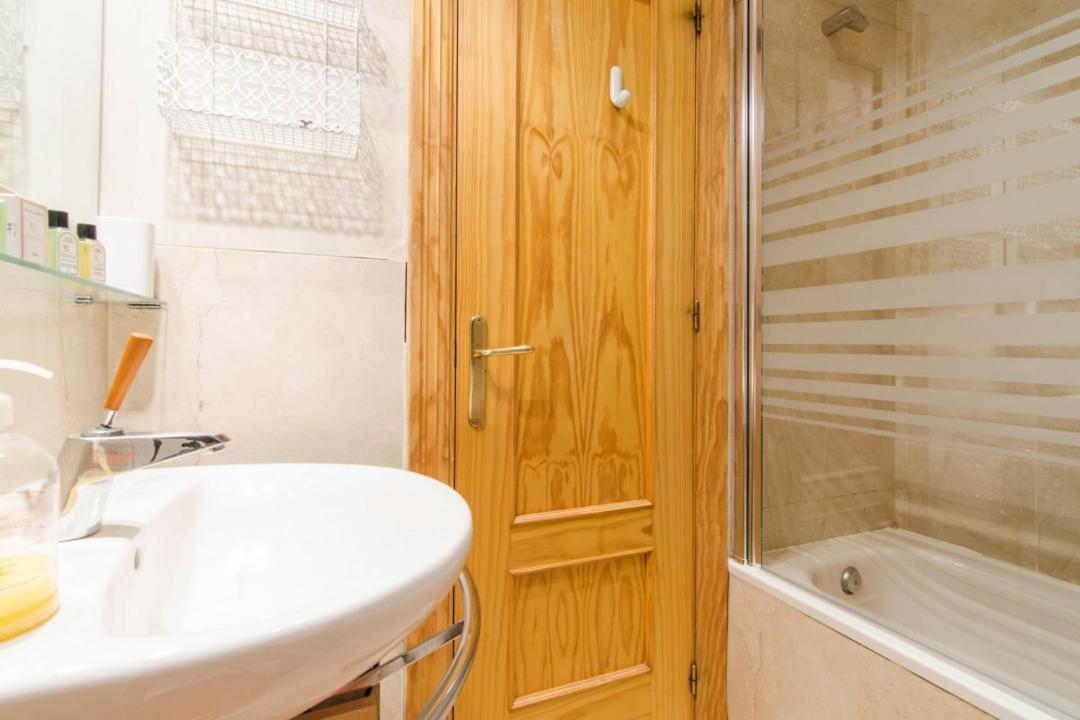 Apartamento 1 Bedroom 1 Bathroom Furnished - Chueca - Bright In Downtown Area - Mintystay Madri