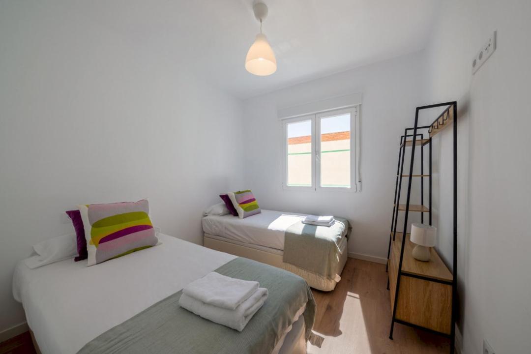 2 Bedrooms 1 Bathroom Furnished - Delicias - Bright - Mintystay Apartamento