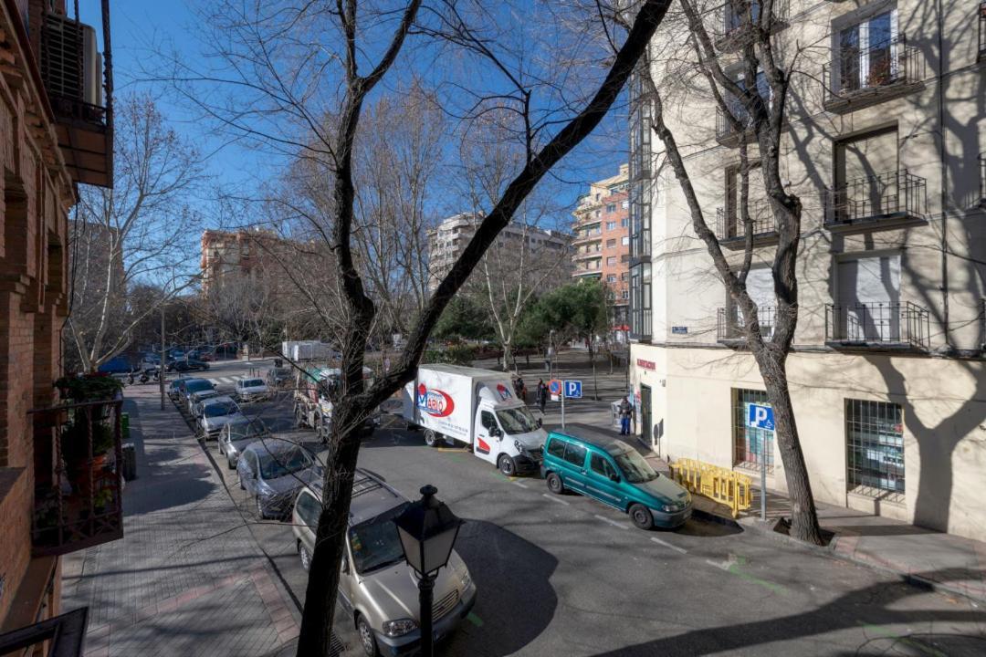 2 Bedrooms 1 Bathroom Furnished - Delicias Atocha - Bright - Mintystay Apartamento Madrid