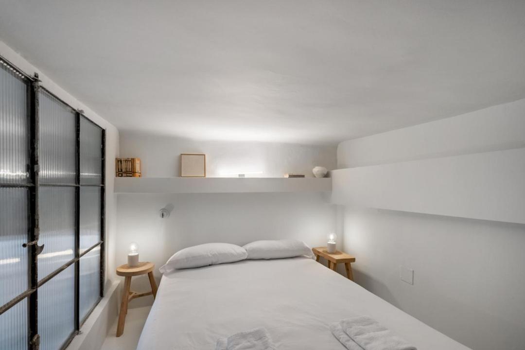3 Bedrooms 2 Bathrooms Furnished - Malasana - Terrace - Bright In Downtown Area - Mintystay Apartment *