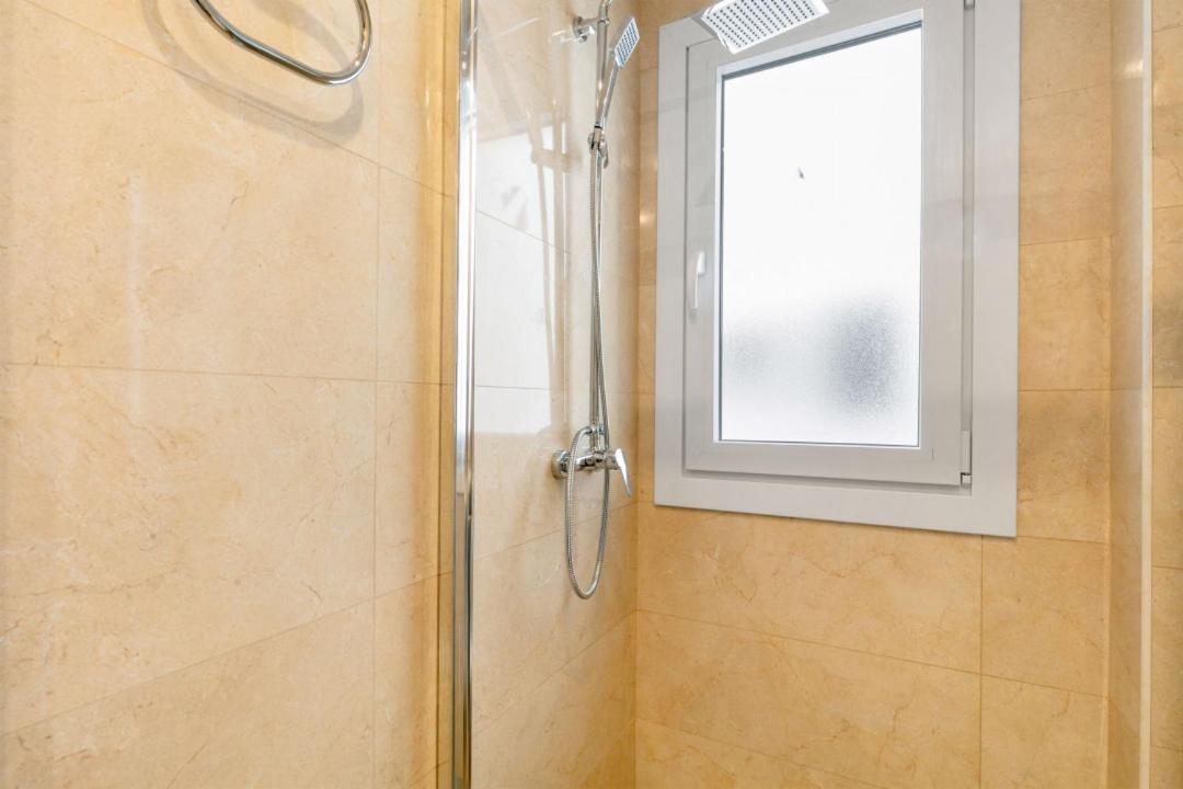 Appartamento 1 Bedroom 1 Bathroom Furnished - Chueca - Modern Functional - Mintystay *