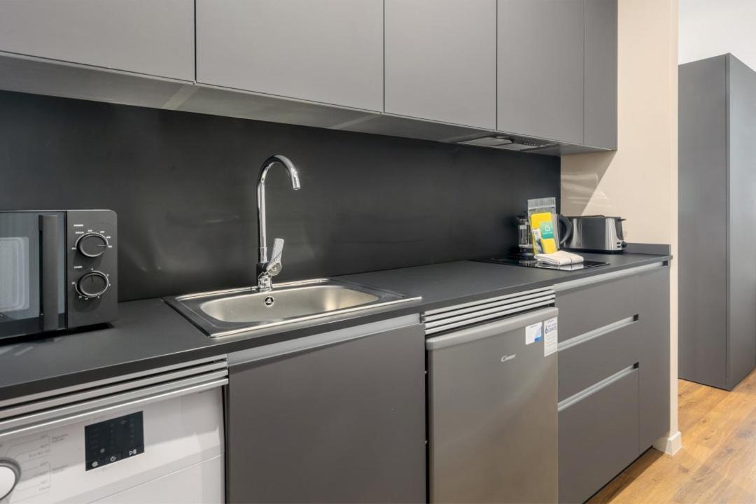 Appartamento 1 Bedroom 1 Bathroom Furnished - Chueca - Modern Functional - Mintystay Madrid
