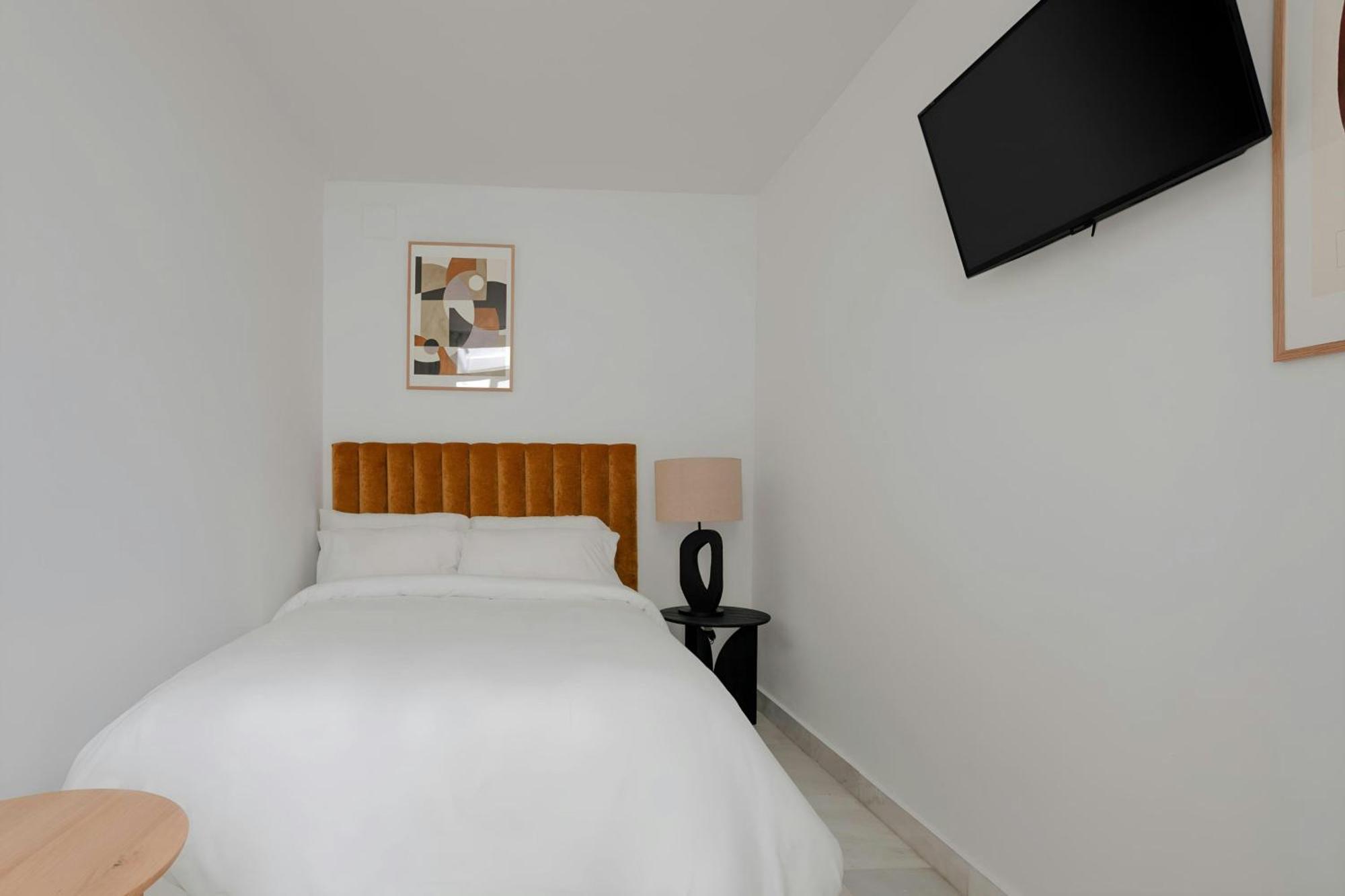 Sonder By Marriott Bonvoy Santa Ana Letras Apartahotel Madrid
