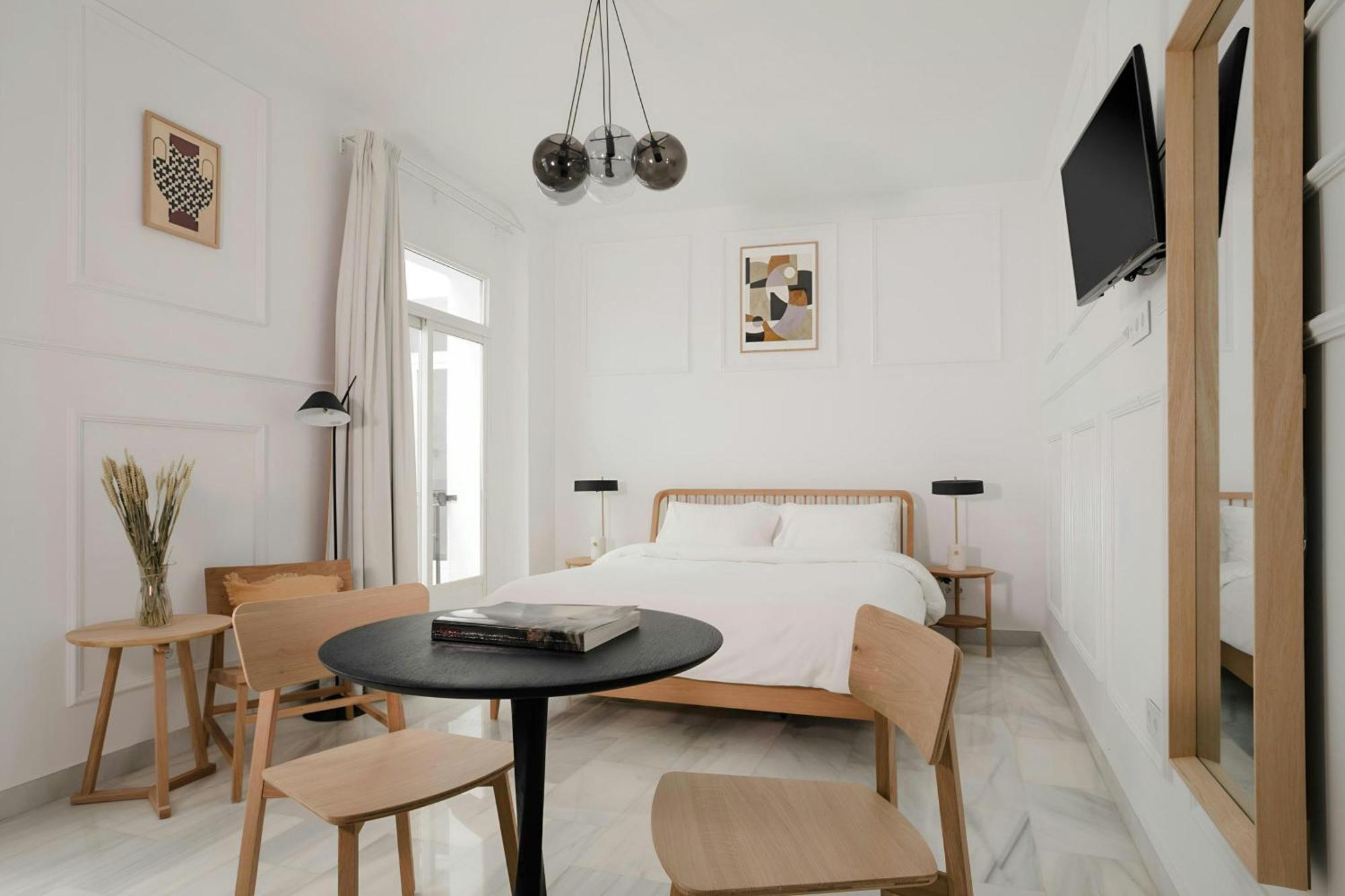 Sonder By Marriott Bonvoy Santa Ana Letras * Madrid