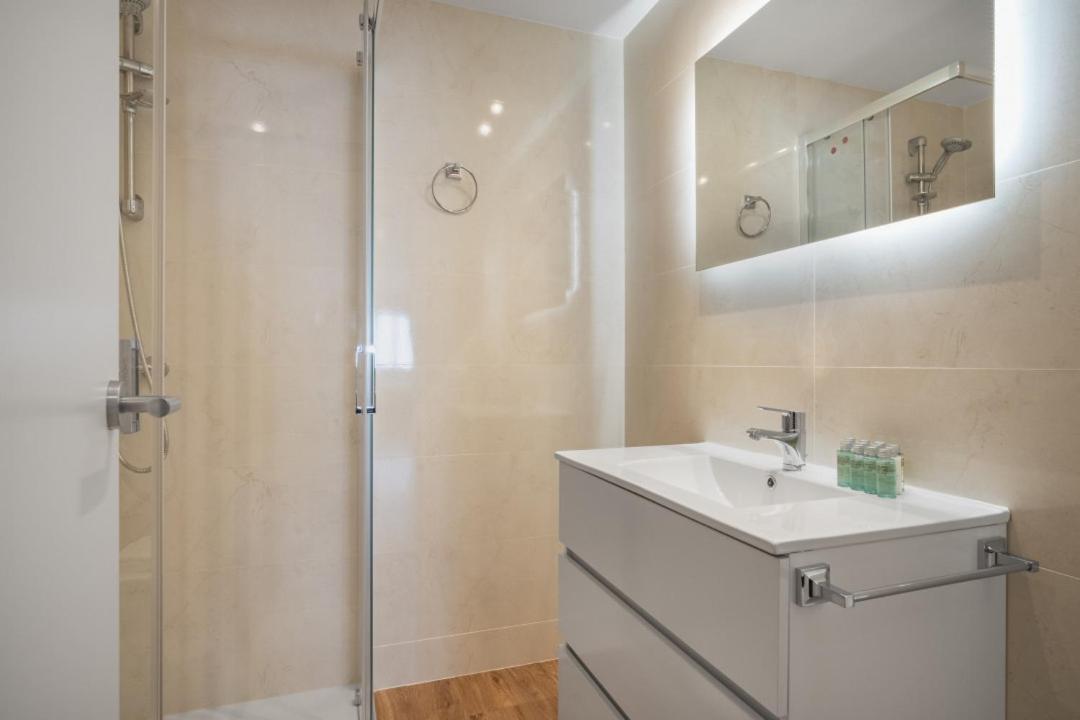 1 Bedroom 1 Bathroom Furnished - Chueca - Modern In Downtown Area - Mintystay Apartamento