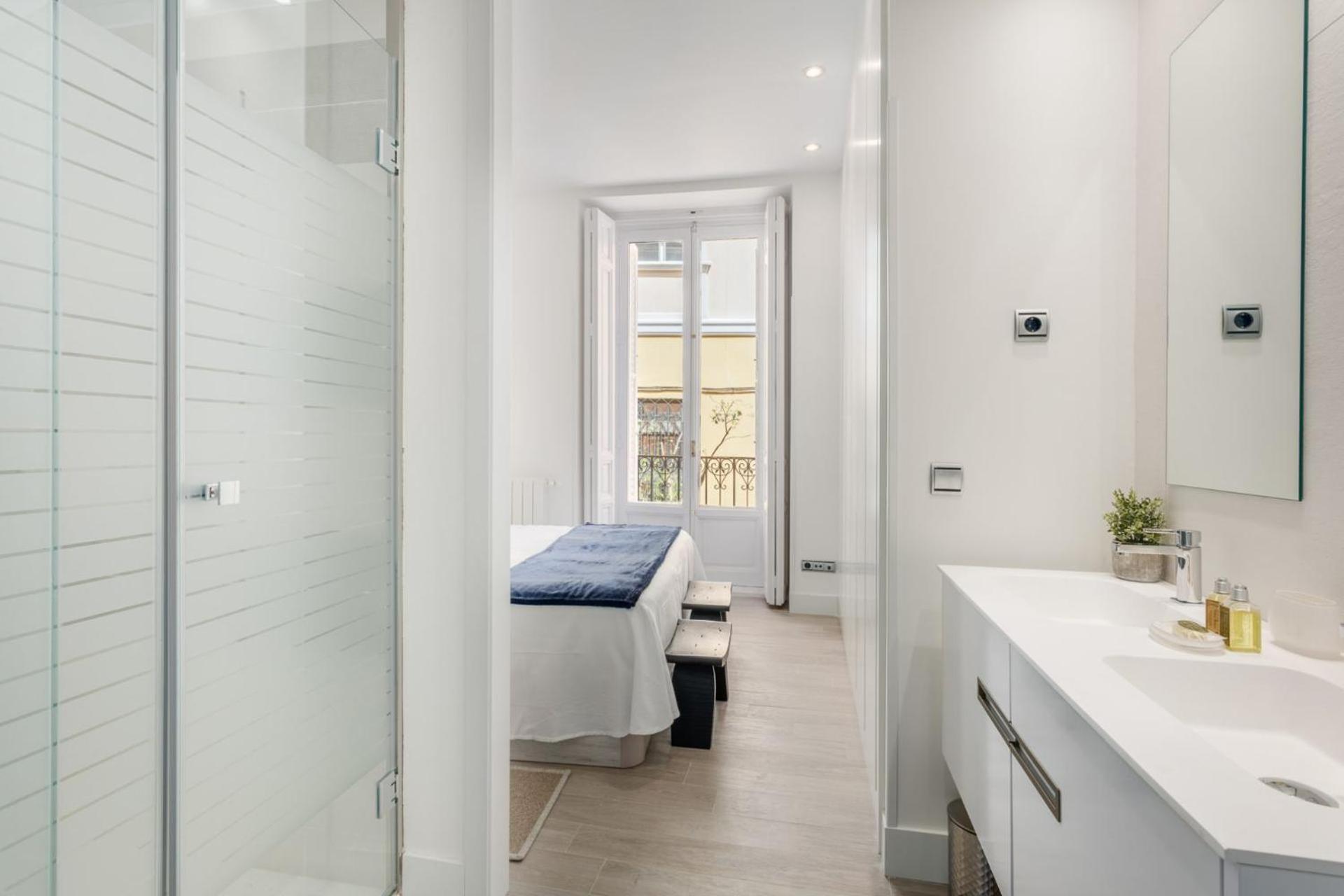 Apartment Charming Near Almudena And Royal Palace Perfect Royal Palace Ii