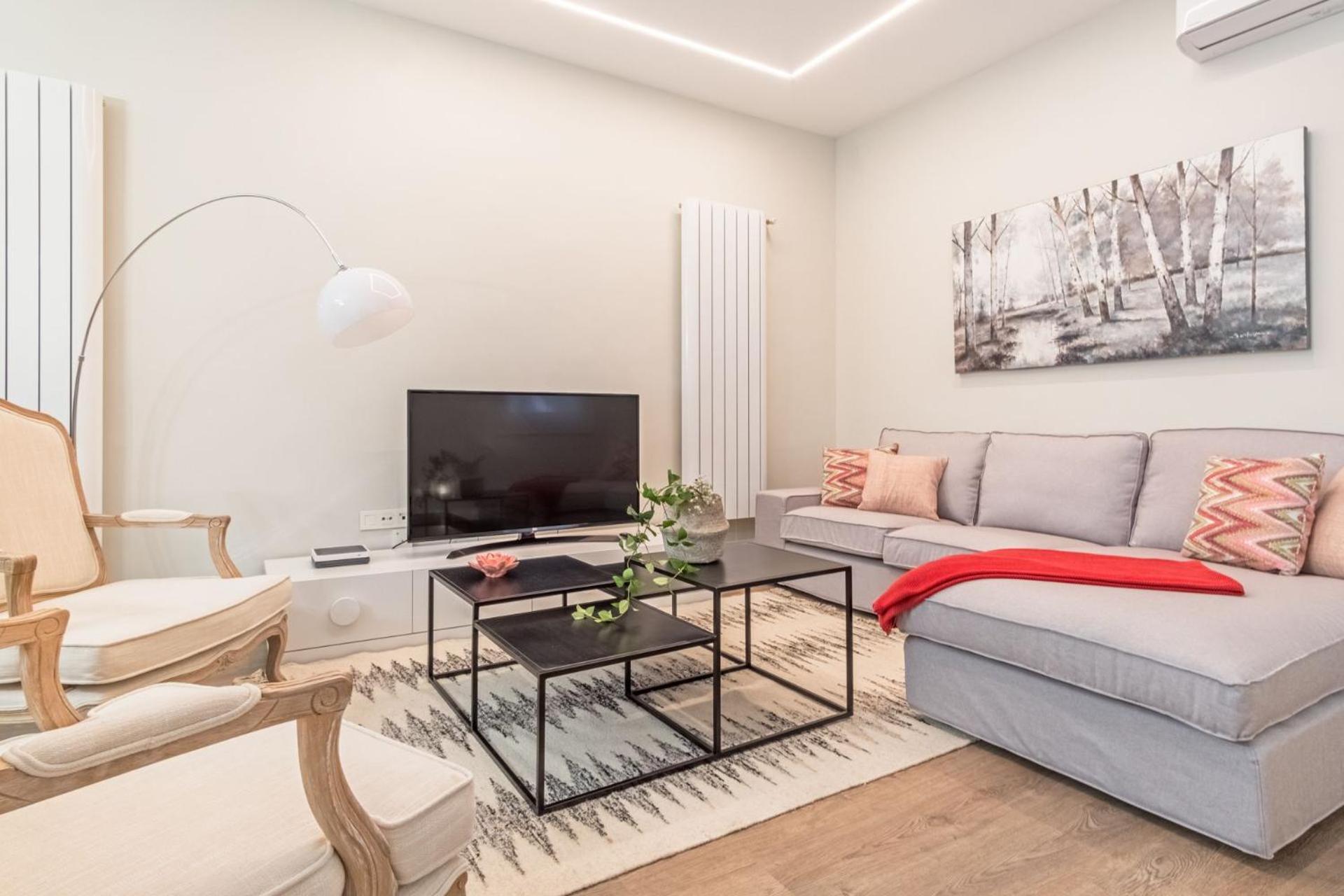 Appartamento Experience The Of Madrid! Gran Via For 6, Comfort And Style In The Heart Of Chueca Iii *