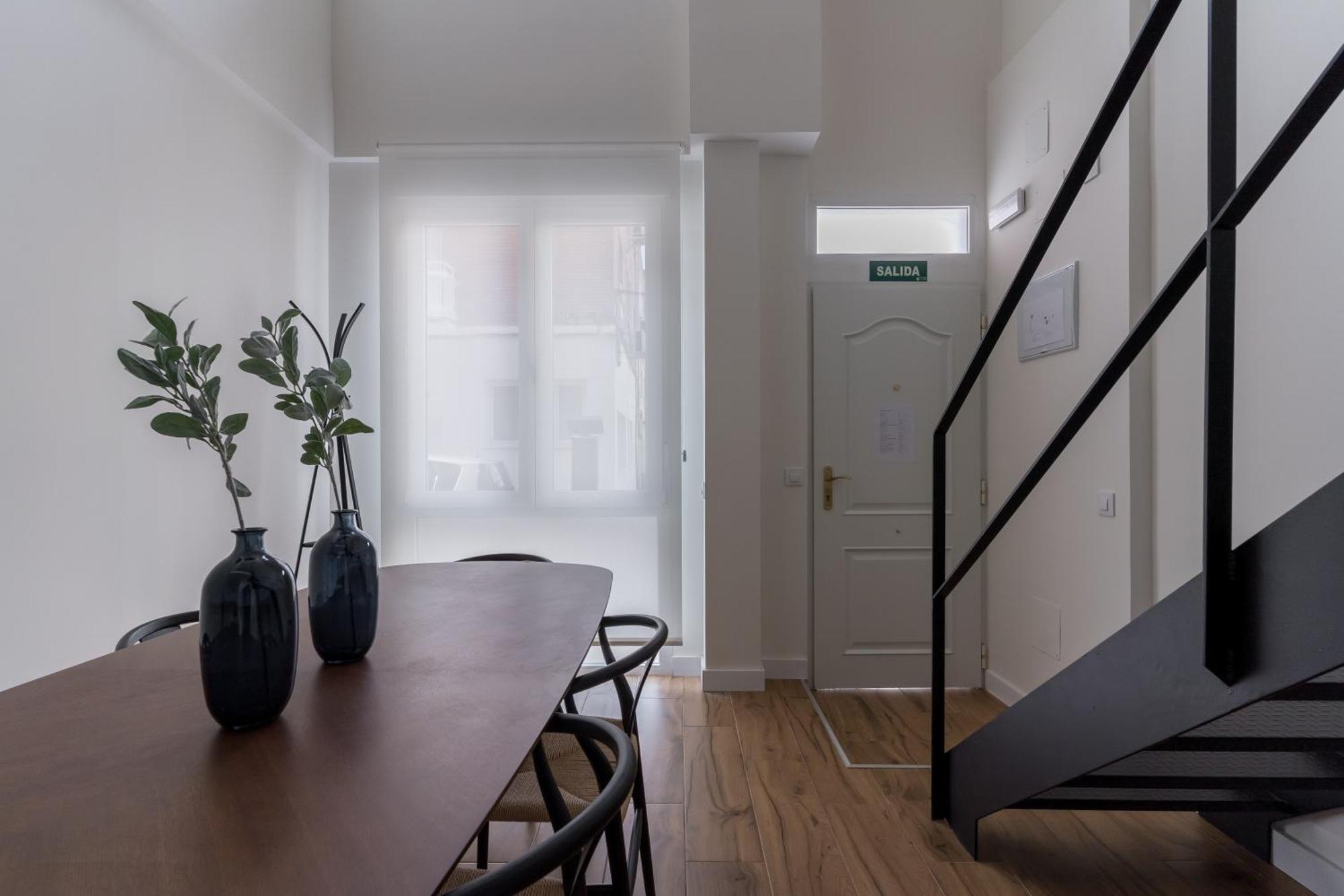 Modern And Wide- 3bd 2,5 Bth- Plaza Castilla Apartamento