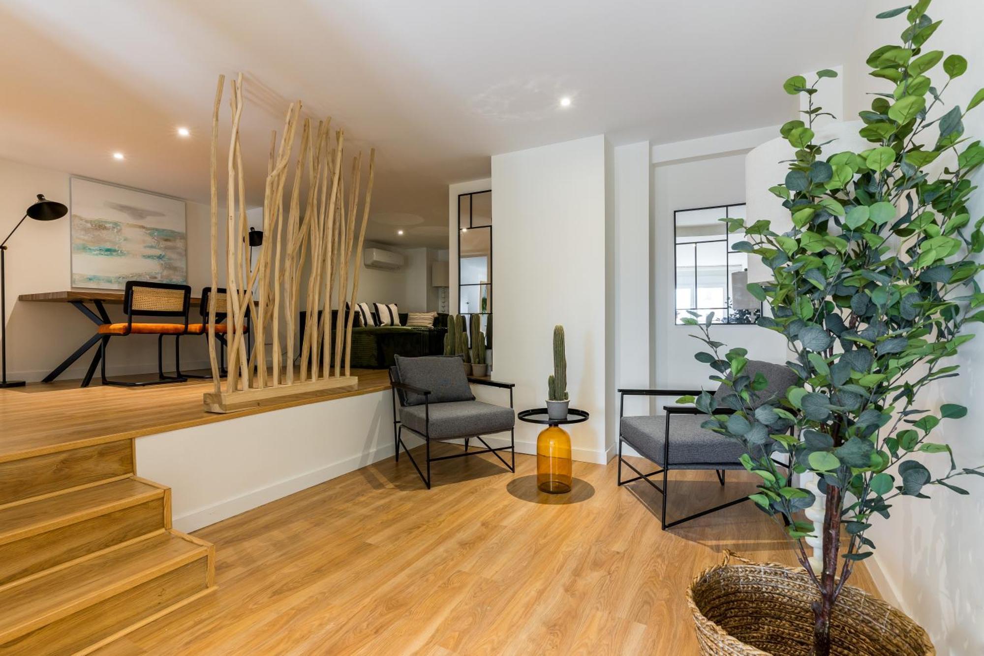 Modern And Wide- 3bd 2,5 Bth- Plaza Castilla