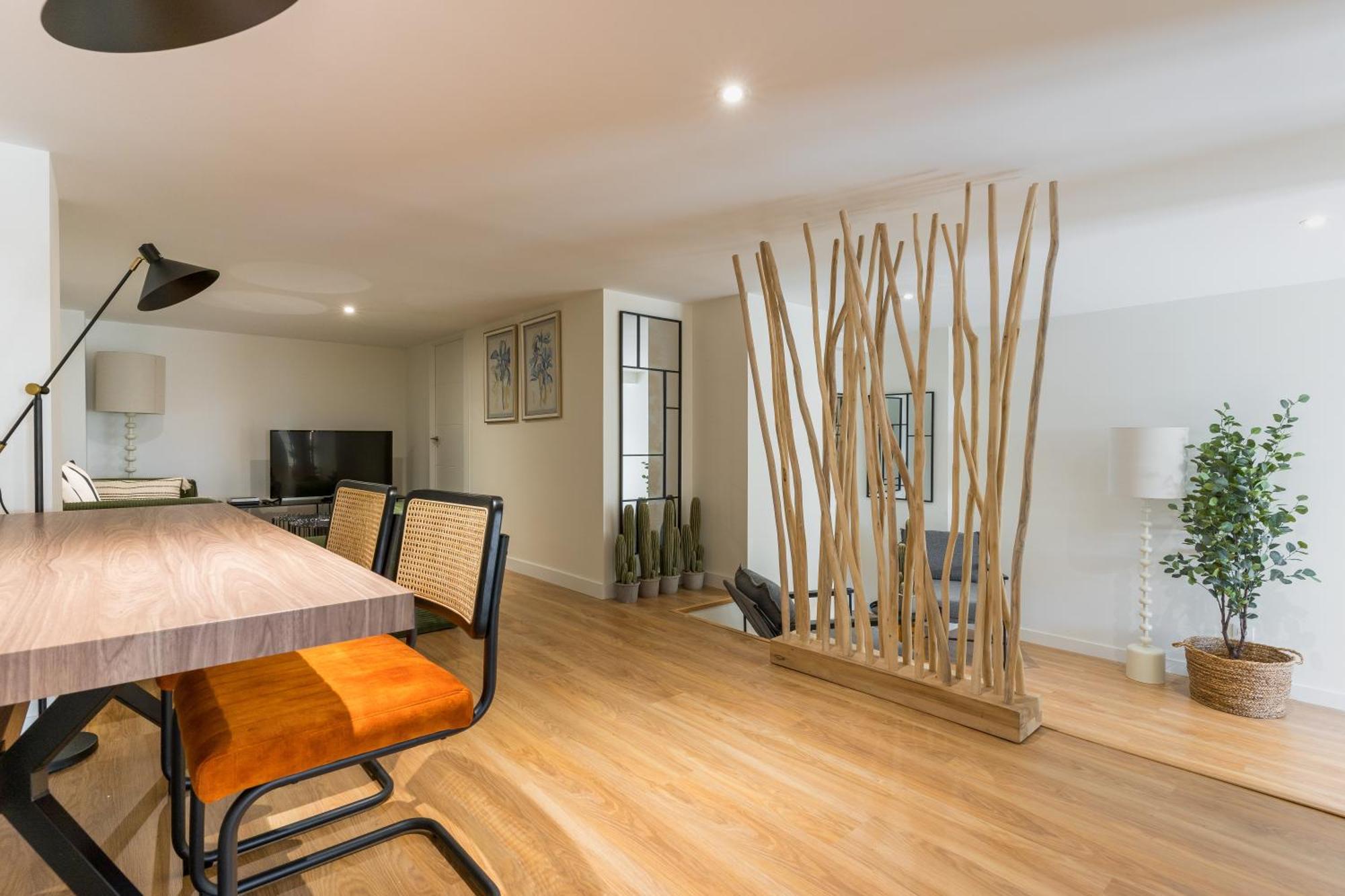 Apartment Modern And Wide- 3bd 2,5 Bth- Plaza Castilla *