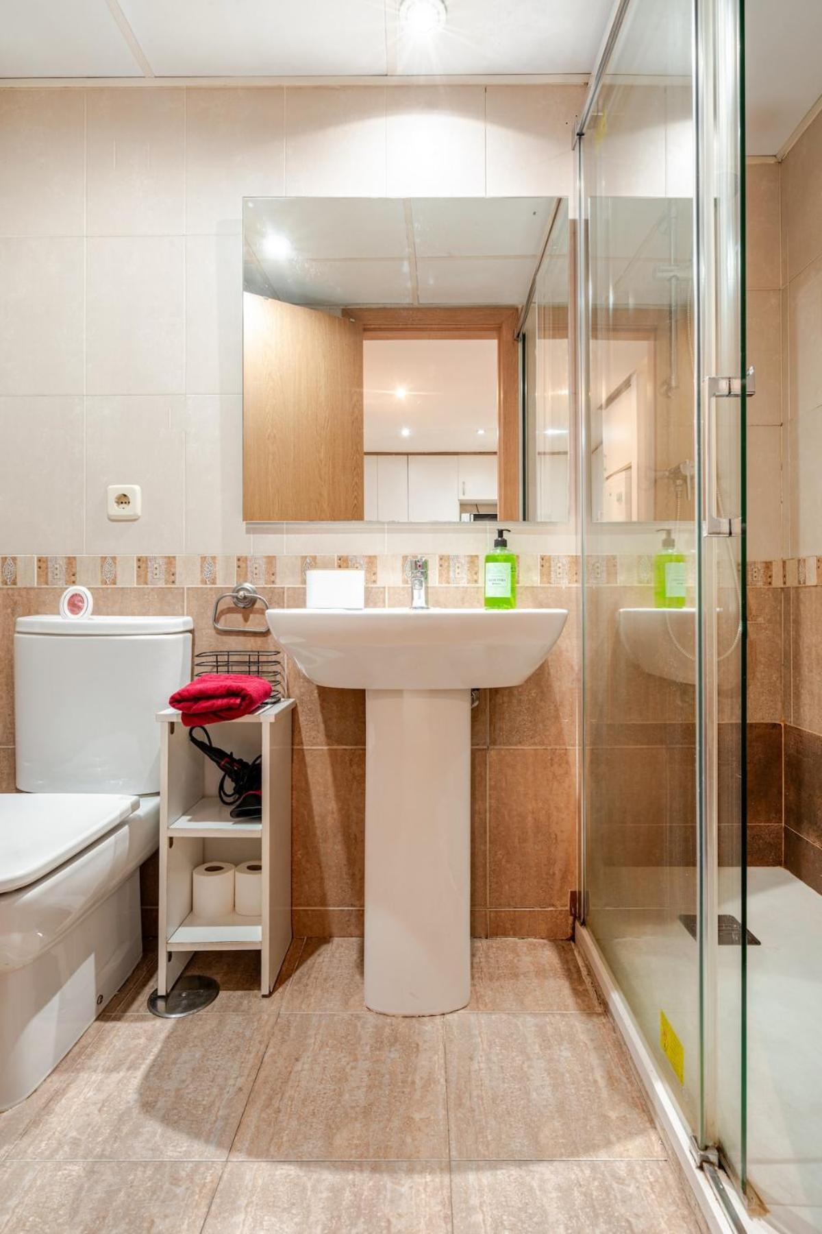 Appartement Turistico Mad-aeropuerto Ifema Madrid