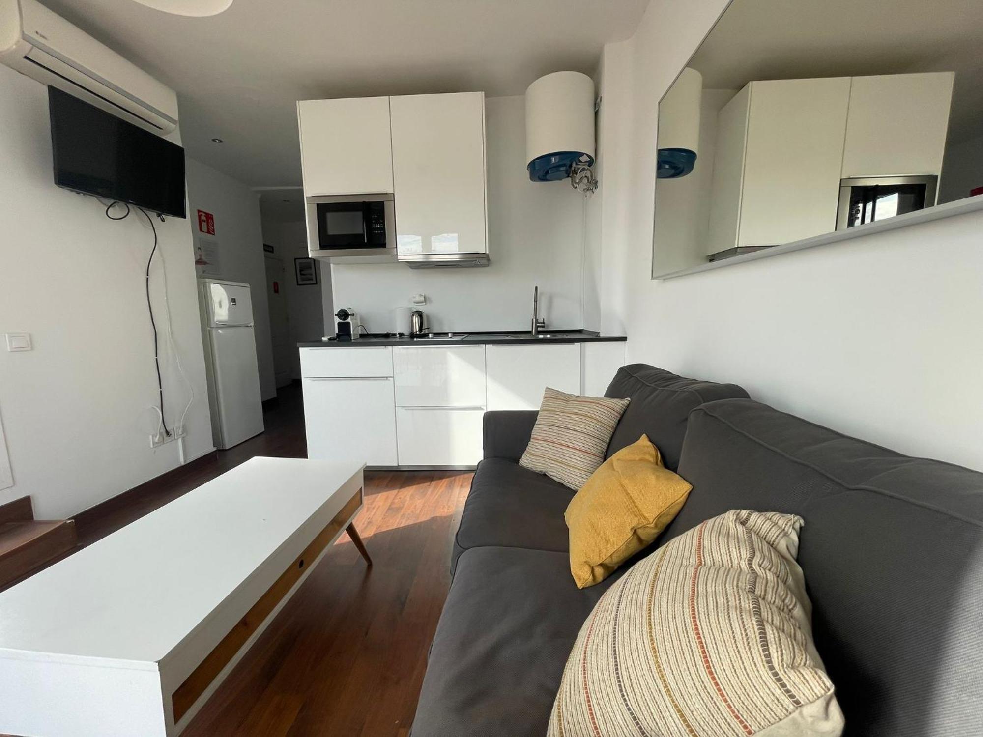 Estudio Con Terraza Zona Retiro *