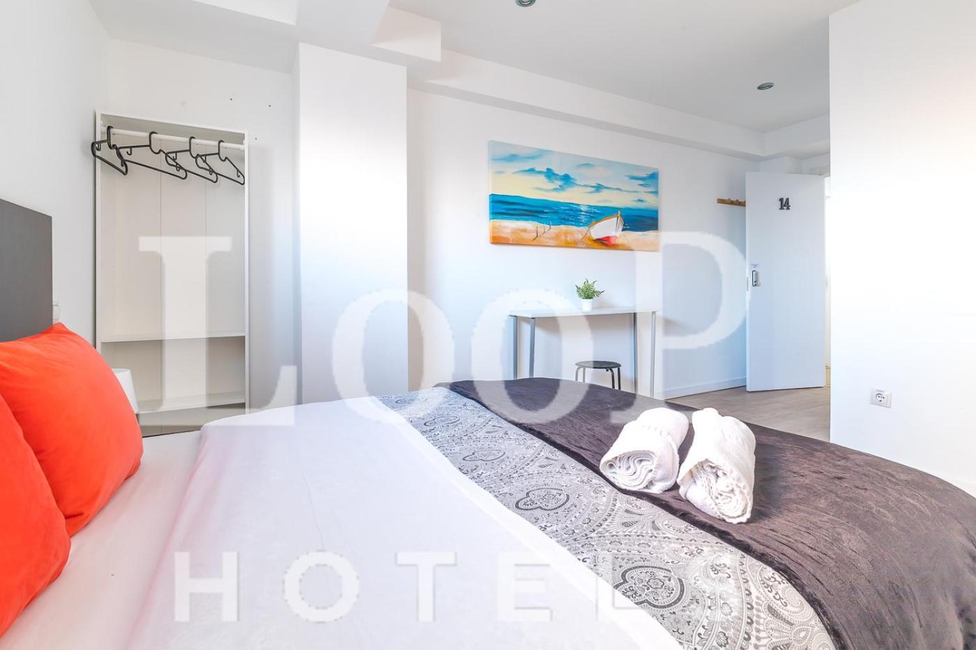 Apartment Loop America Auto-Check In