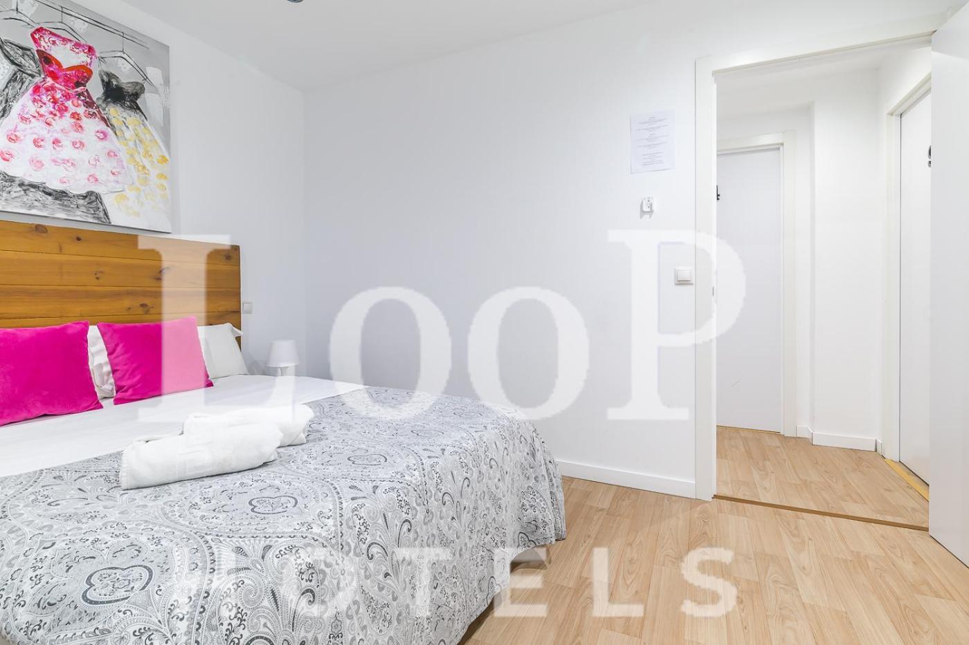 Loop America Auto-Check In * Madrid