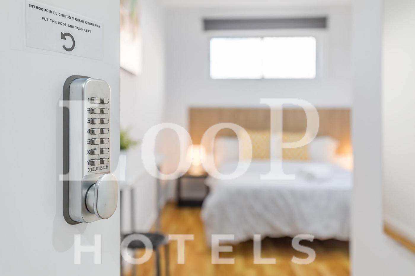 Apartment Loop America Auto-Check In *