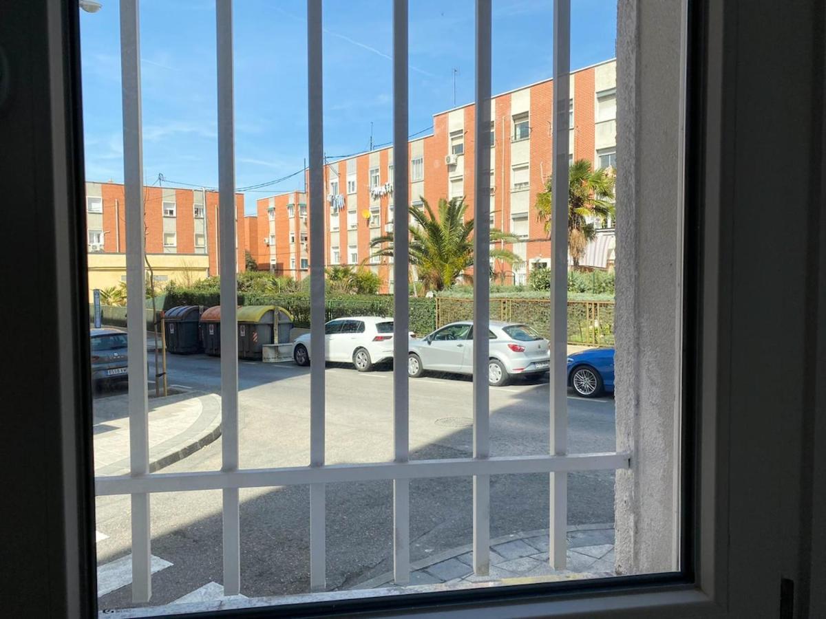 Beautiful In Puente De Vallecas - Atocha Apartamento