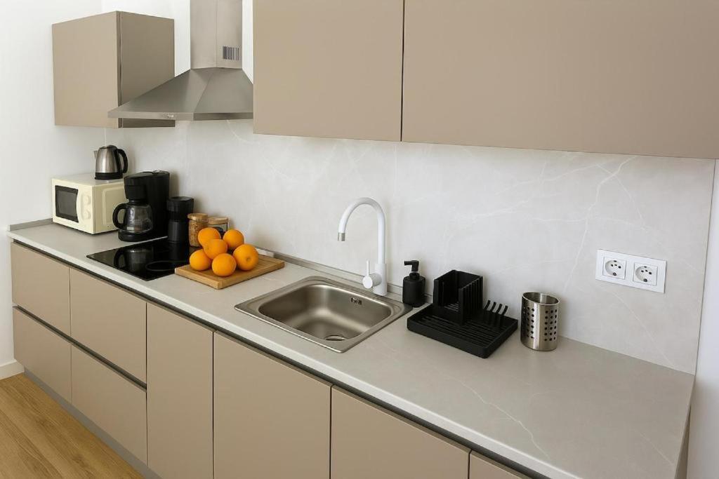 Beautiful In Puente De Vallecas - Atocha Apartamento Madri