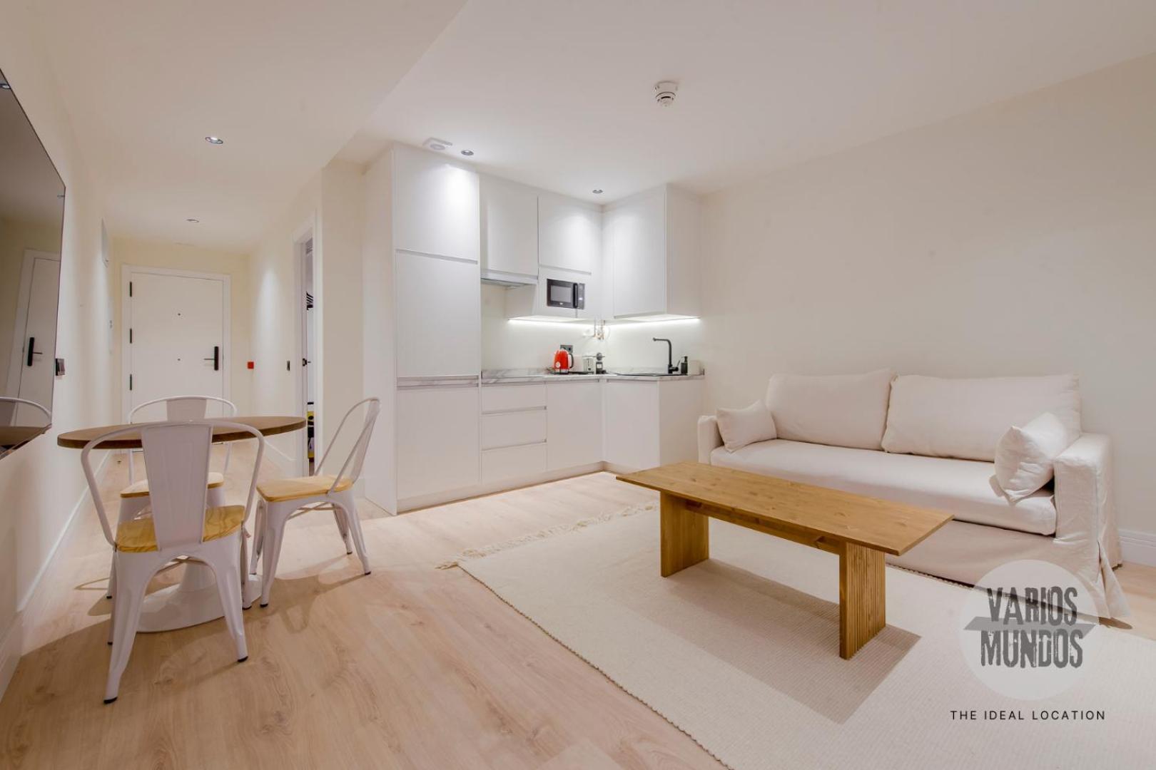 Apartment Malasana Autentica Para 8, Ven A San Bernardo 20 E3 *