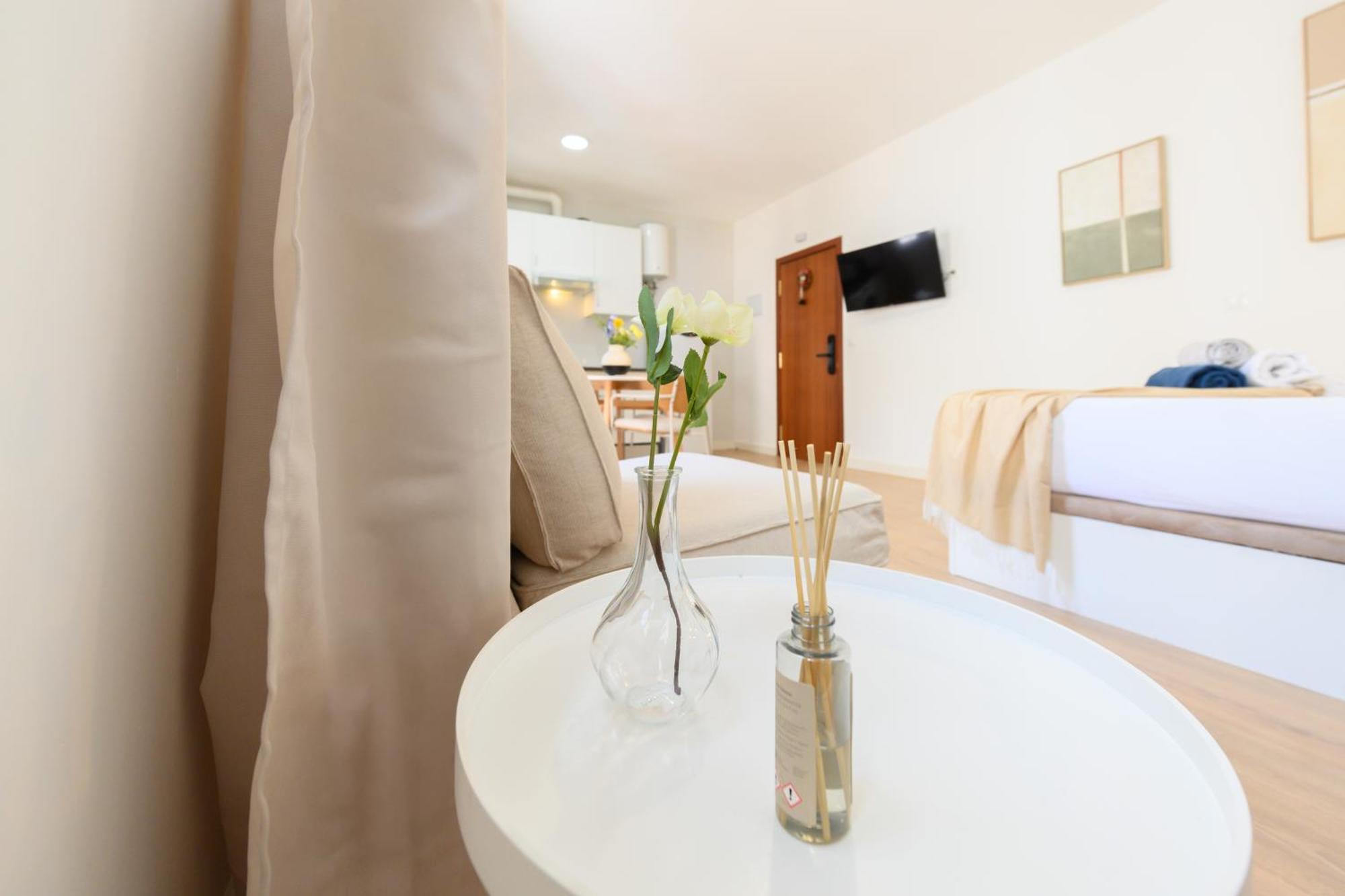 Apartamento For Encantador Y Unico Estudio Temporal En Tetuan Mlu1º2