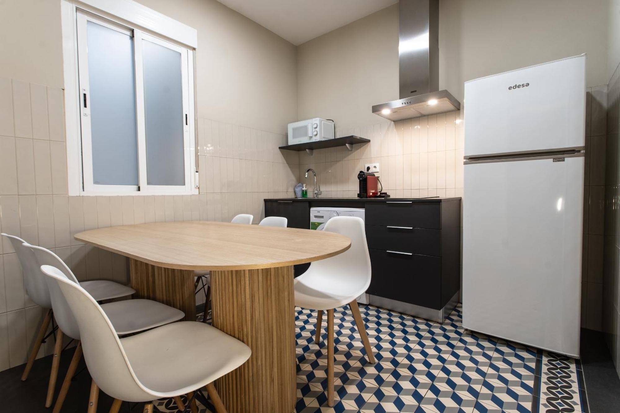 Zinc Apartment *