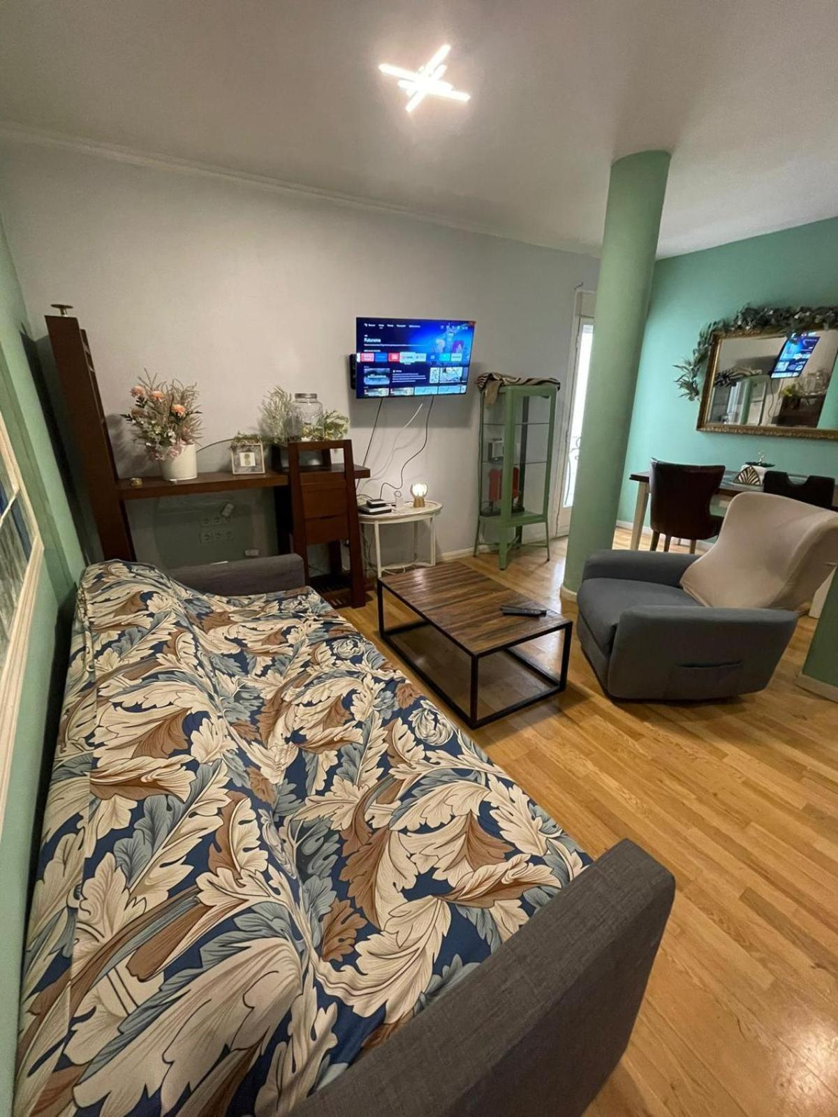 Casa de hóspedes Cozy Family Apartment Madri