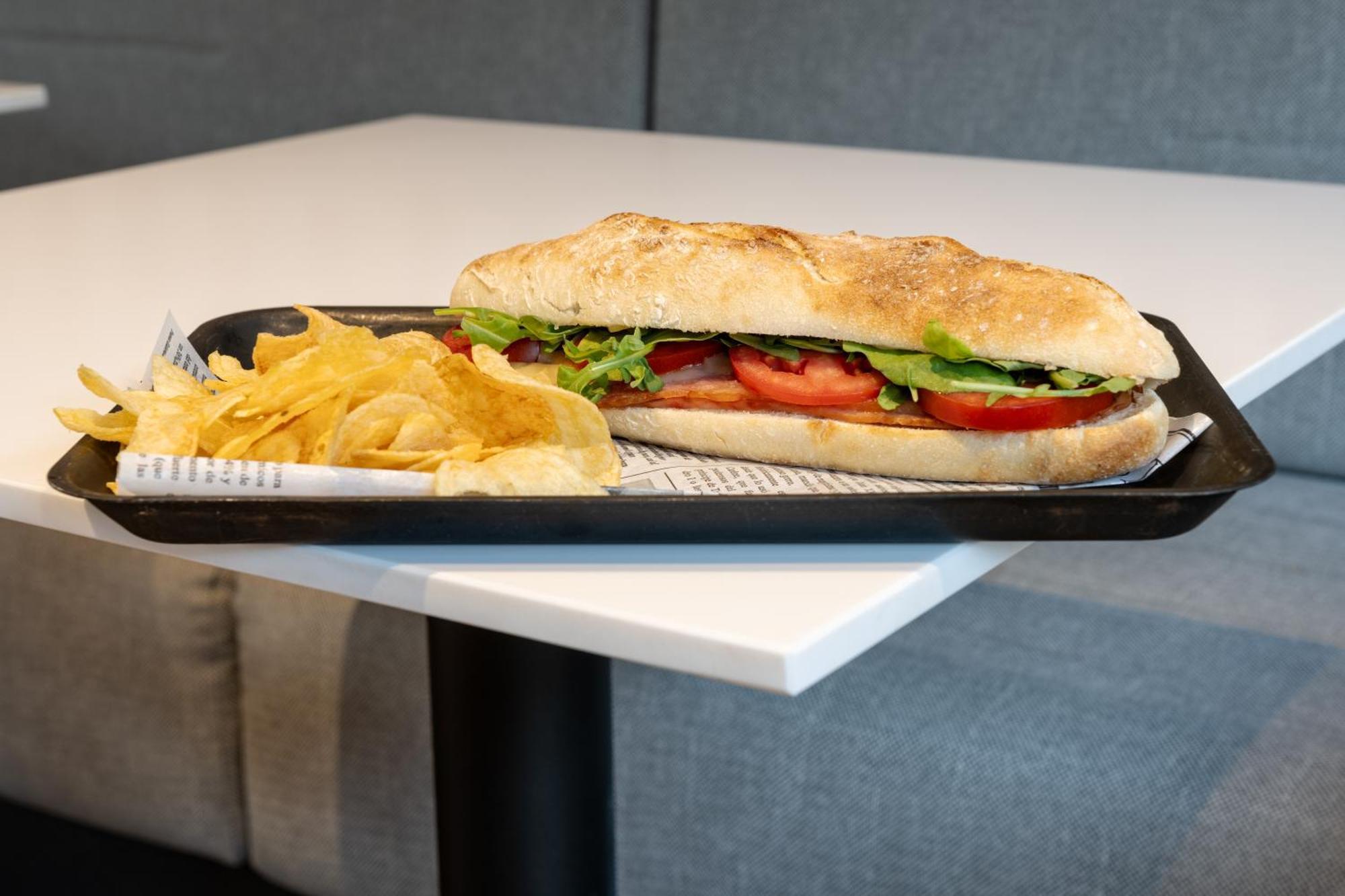 Ibis Budget Aeropuerto Hotel *
