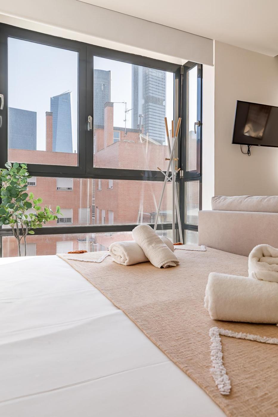 Apartamento Caterina Cuatro Torres Madrid