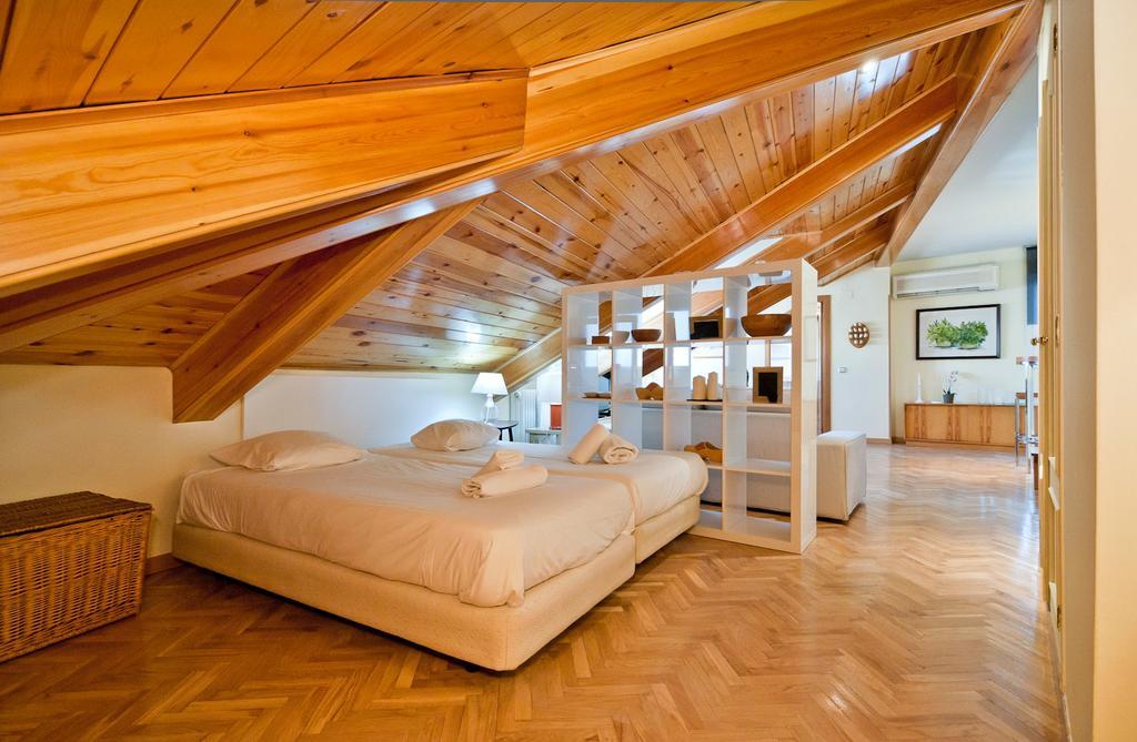 Latina Vii Apartment *