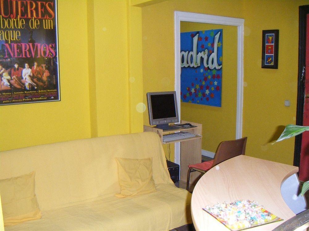 Hostel Muchomadrid *