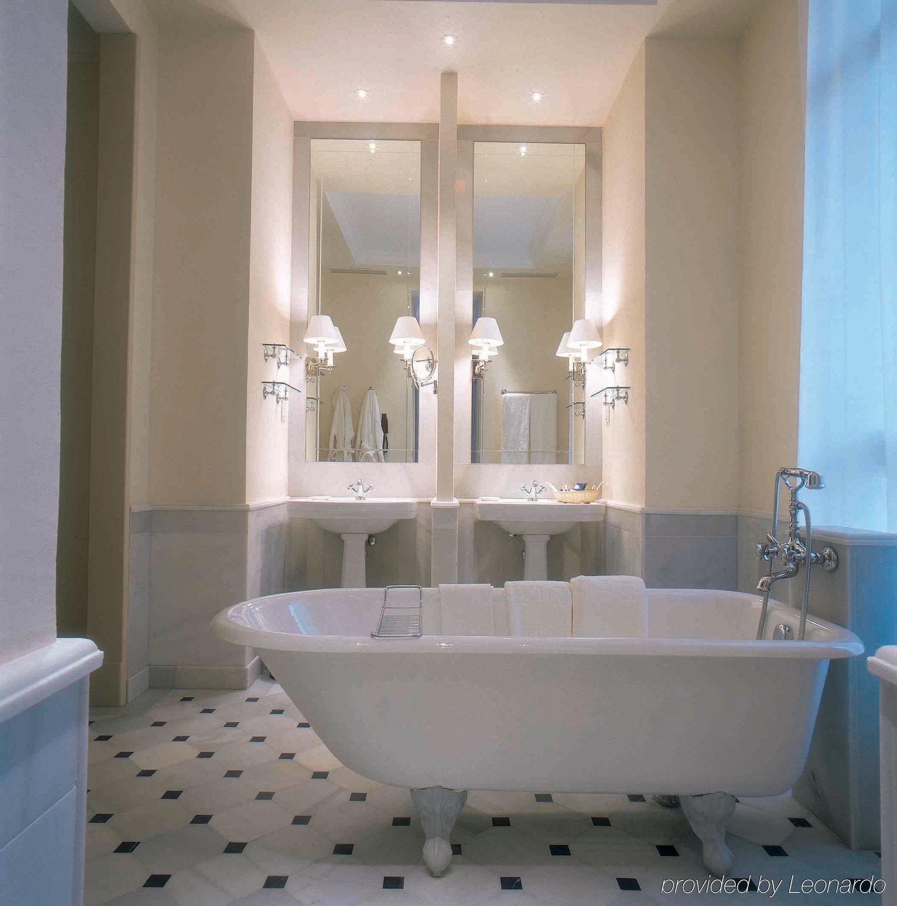 Hotel Adler 5*